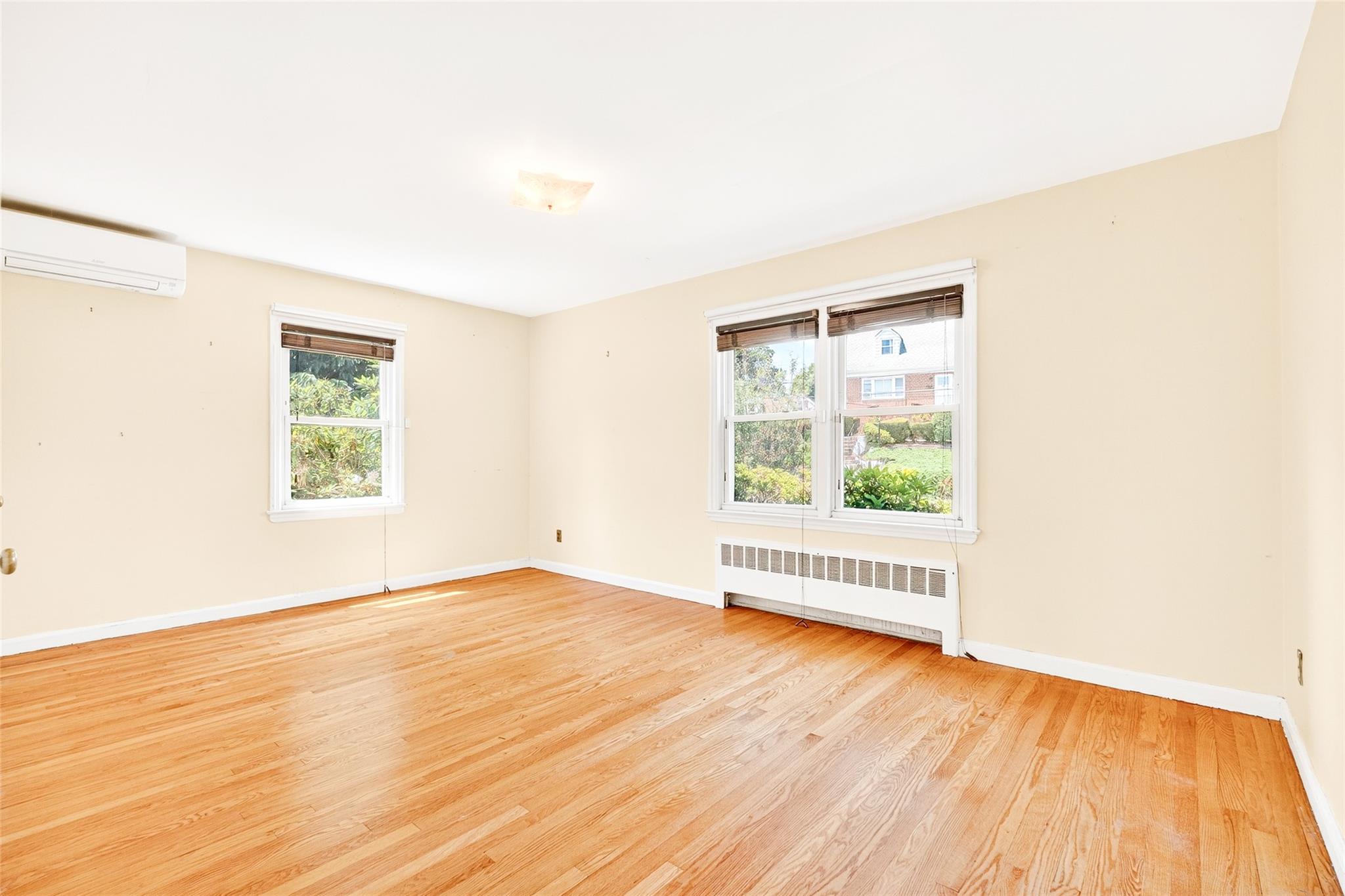 81 Lincoln Avenue, Yonkers, NY 10704