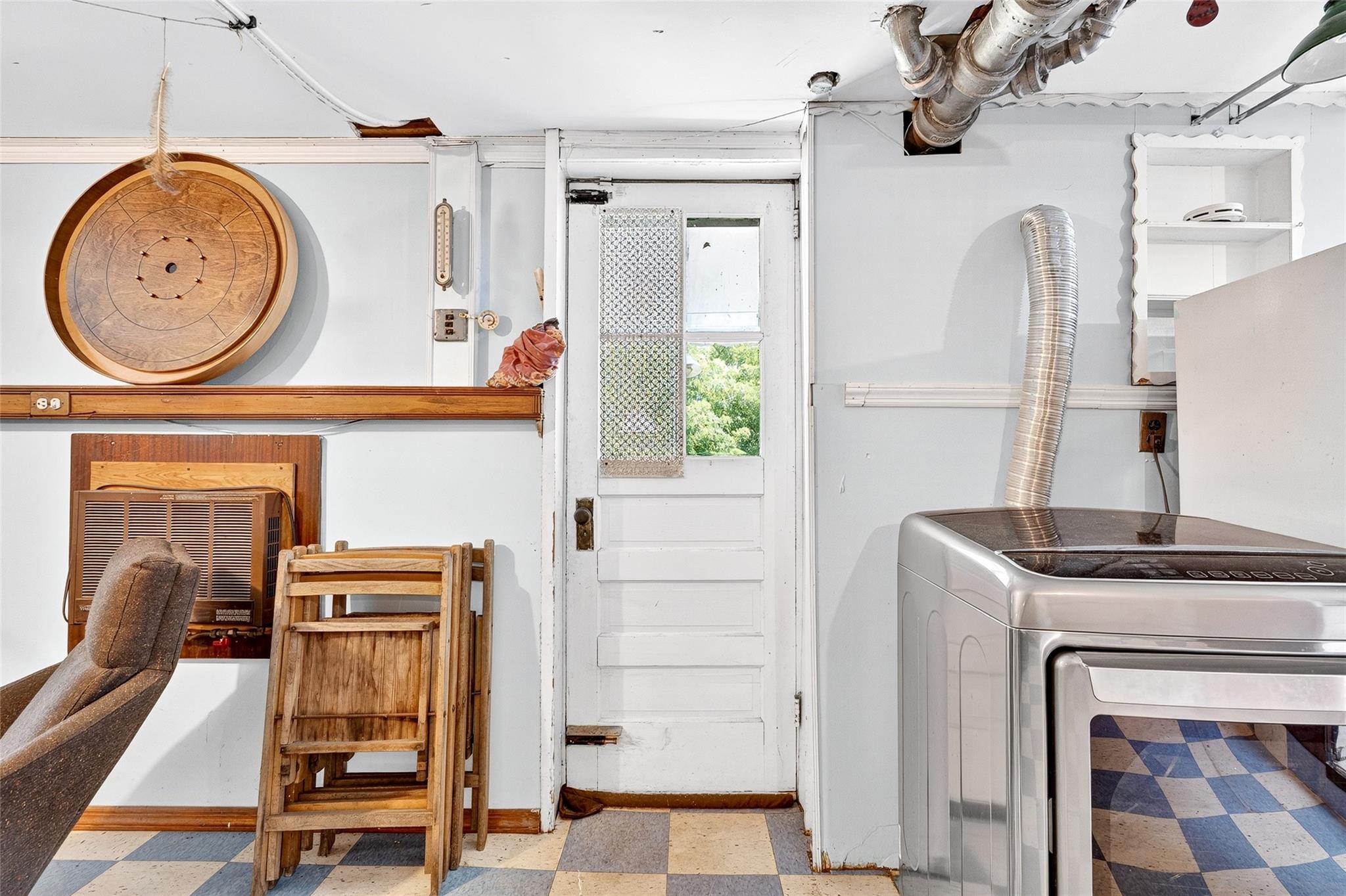 81 Lincoln Avenue, Yonkers, NY 10704