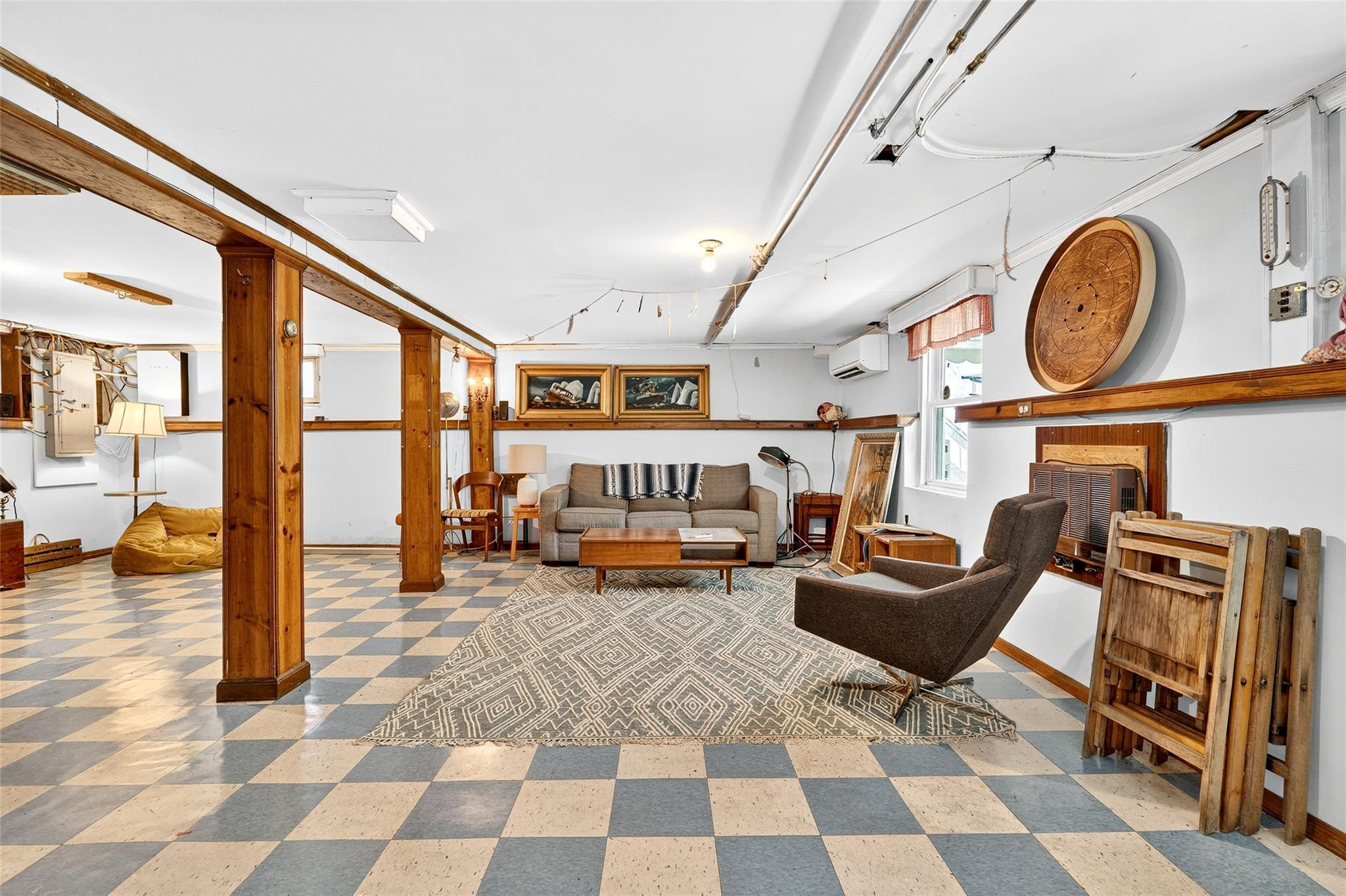 81 Lincoln Avenue, Yonkers, NY 10704