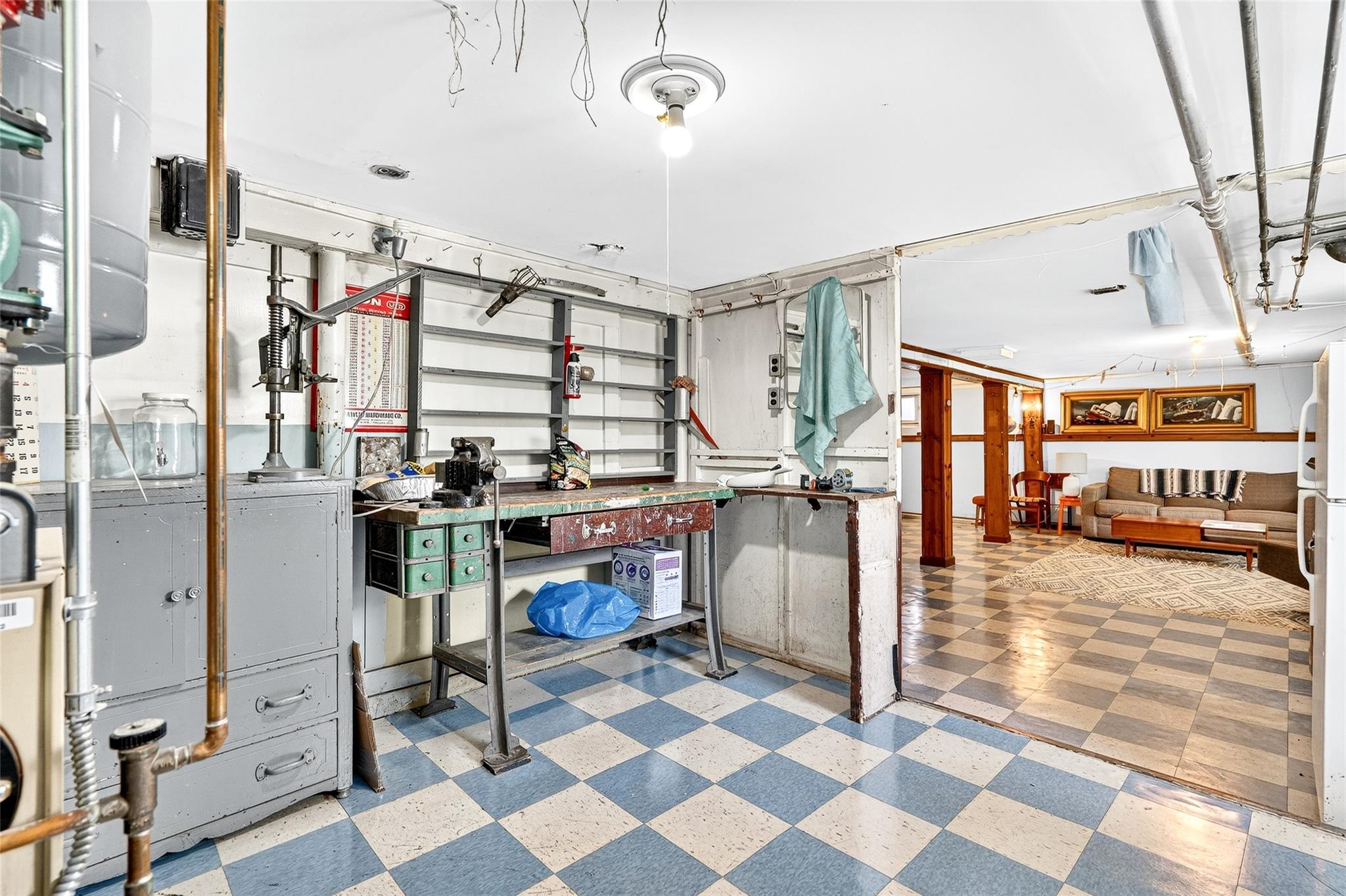 81 Lincoln Avenue, Yonkers, NY 10704