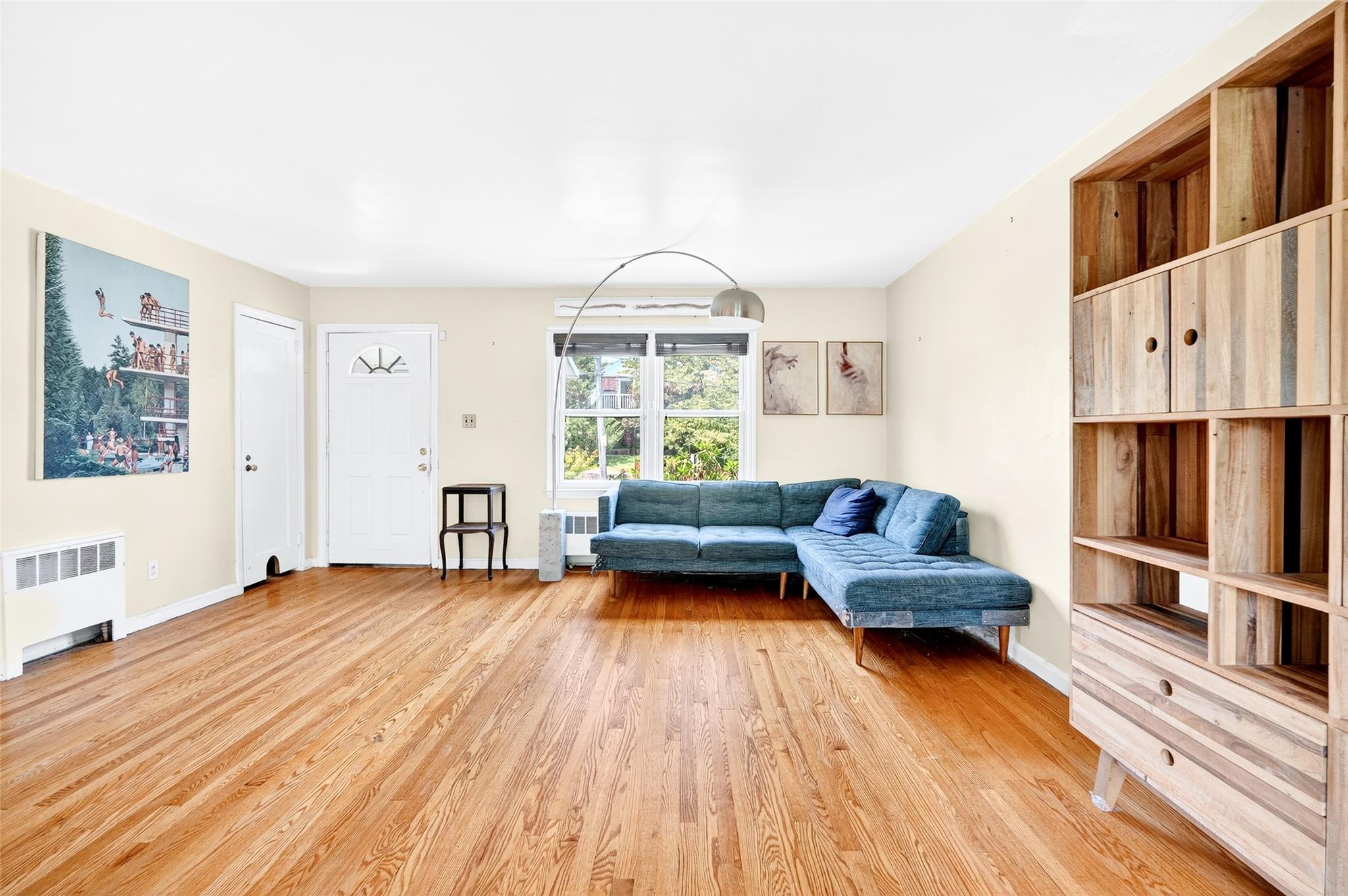 81 Lincoln Avenue, Yonkers, NY 10704