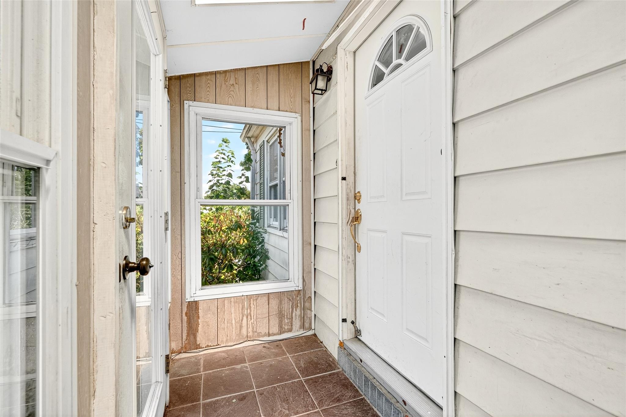 81 Lincoln Avenue, Yonkers, NY 10704