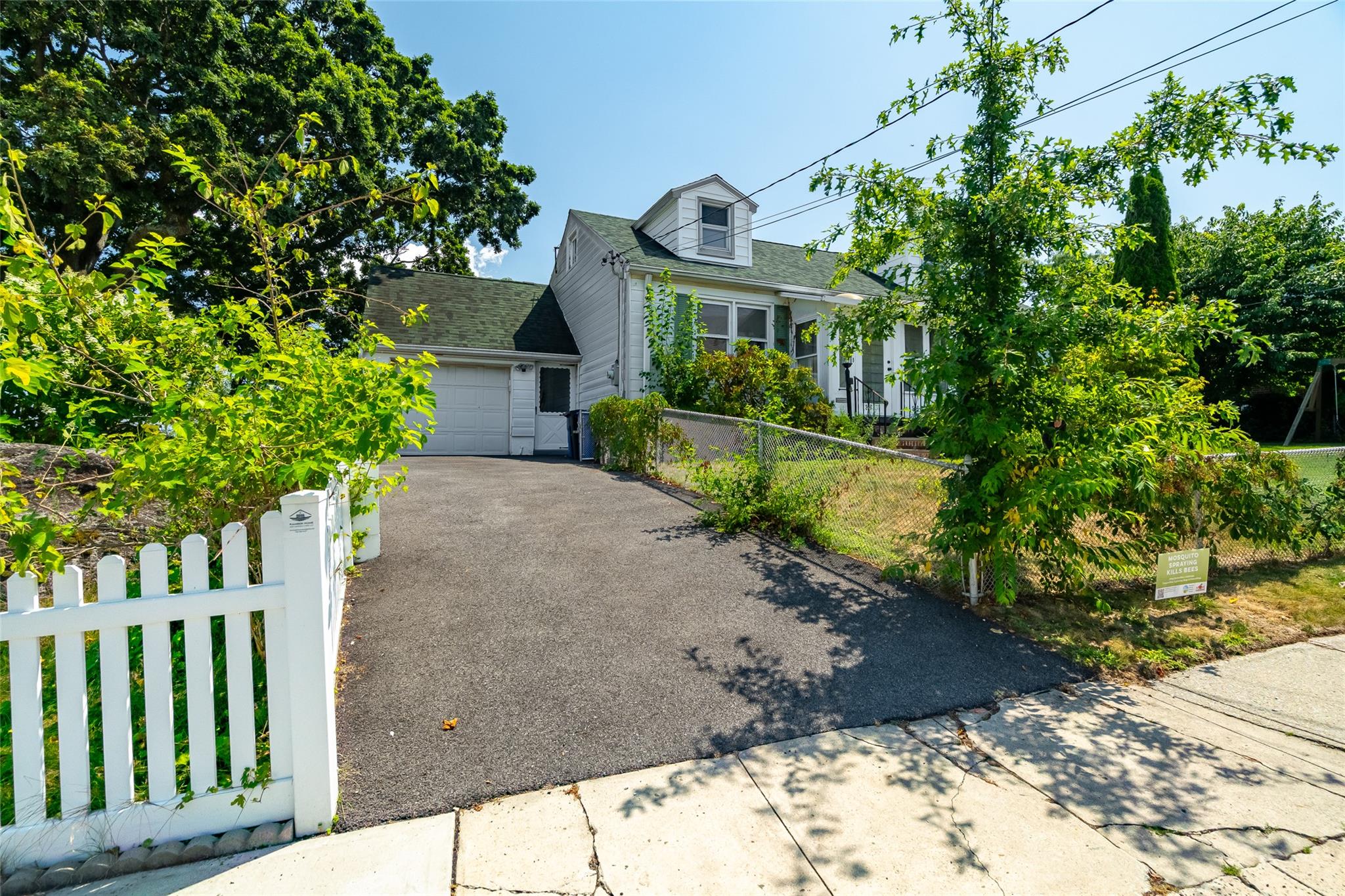 81 Lincoln Avenue, Yonkers, NY 10704