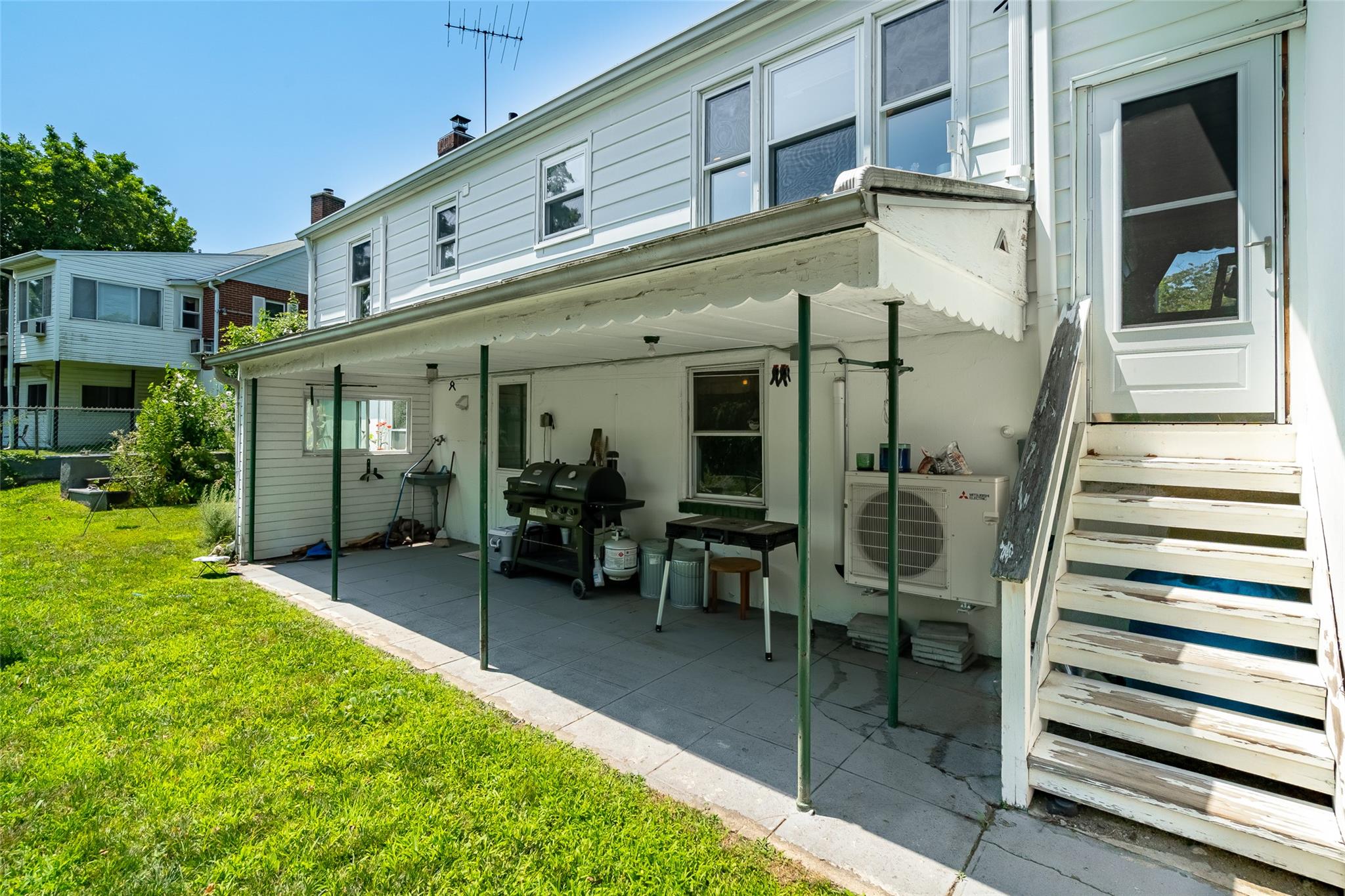 81 Lincoln Avenue, Yonkers, NY 10704