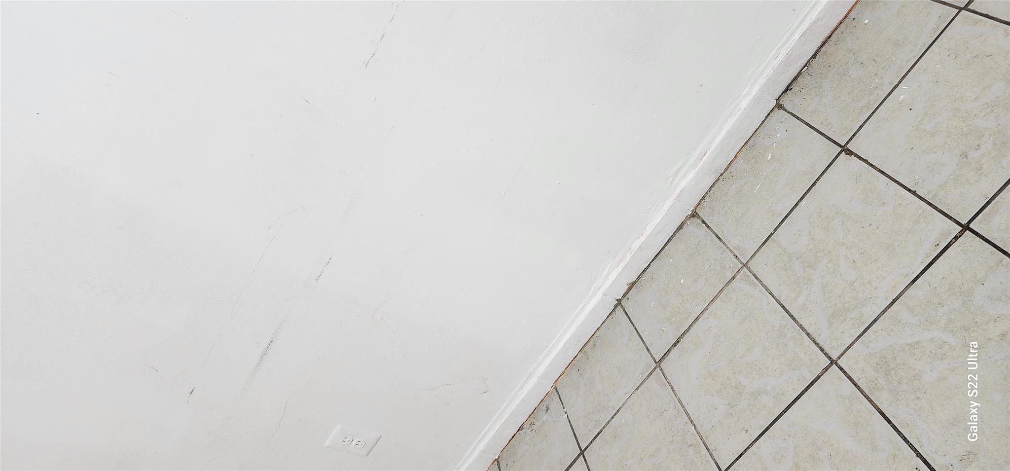 8816 Roosevelt Avenue, Jackson Heights, NY 11372