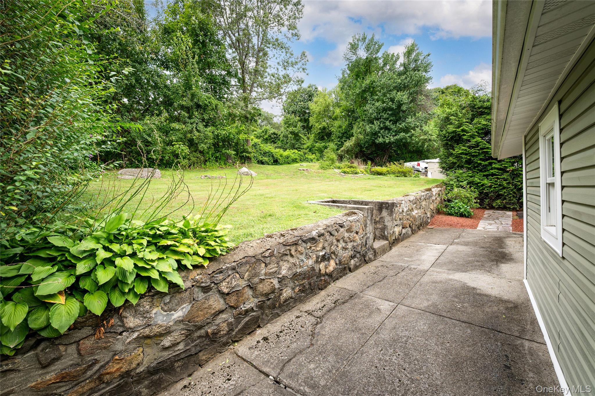 7 Battista Drive, Mahopac, NY 10541