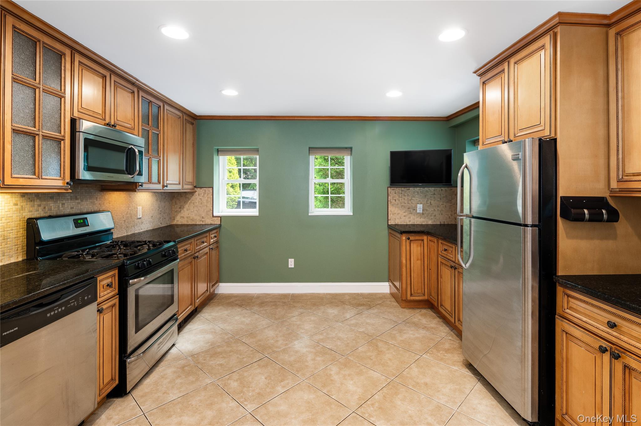 7 Battista Drive, Mahopac, NY 10541