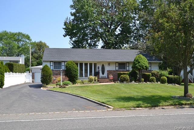 348 Town Line Road, Commack, NY 11725