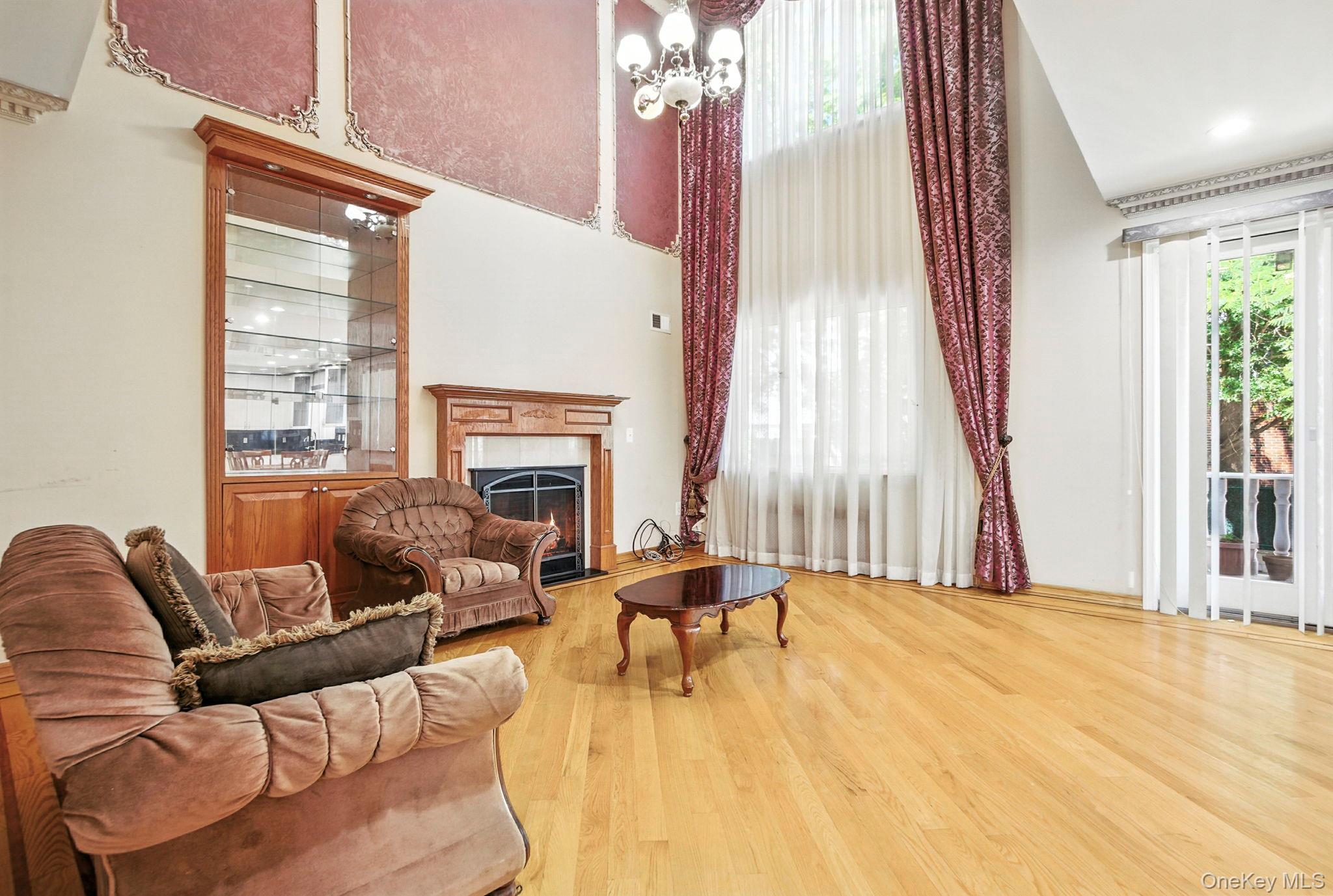 77-16 Kew Forest Lane, Flushing, NY 11375