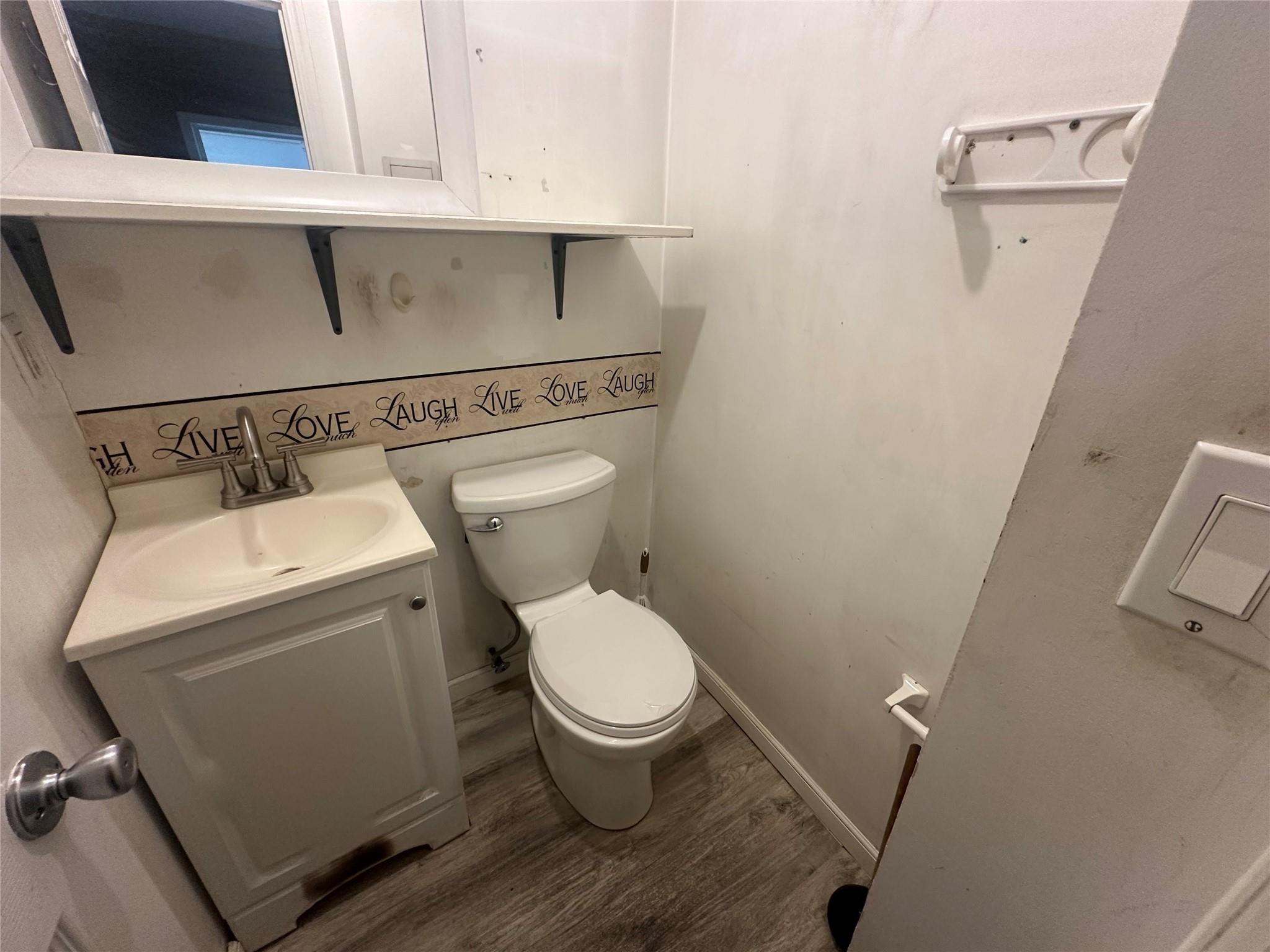 2 Centre, East Rockaway, NY 11518