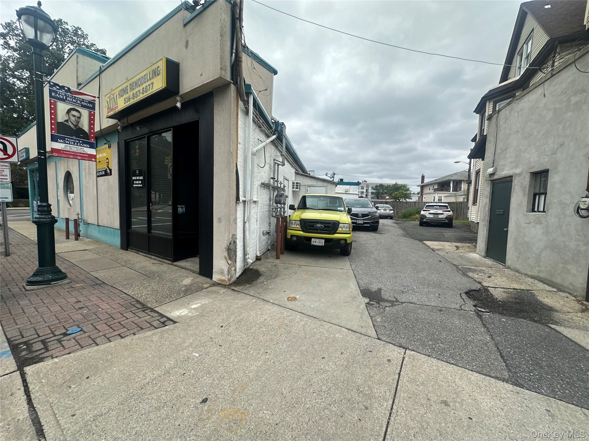 2 Centre, East Rockaway, NY 11518