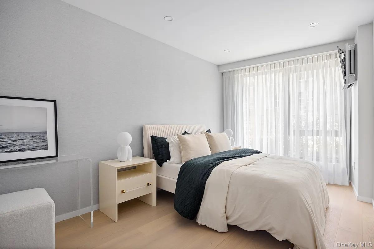 40-22 61st street # 3E, Woodside, NY 11377