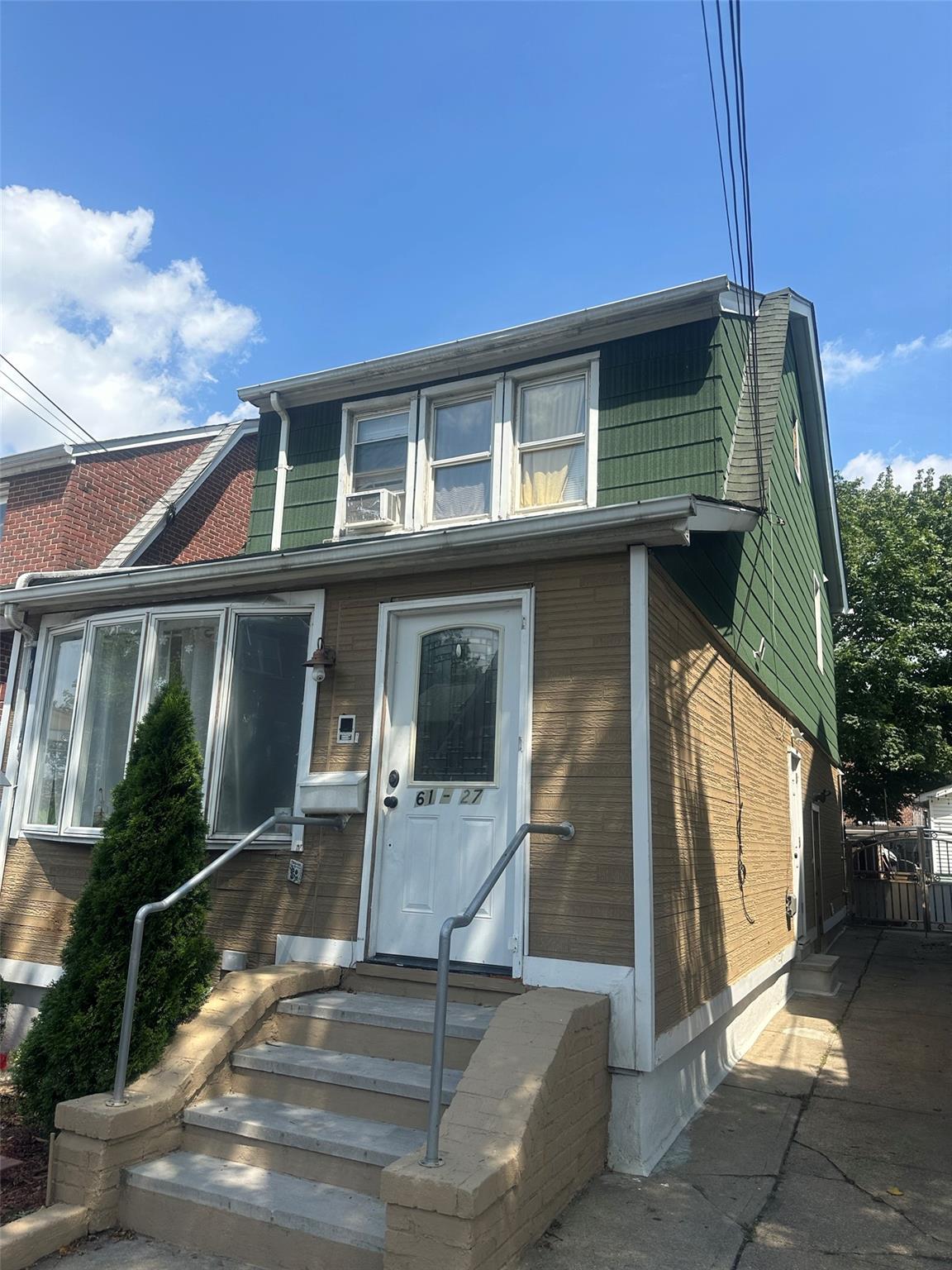 61-27 160 Street, Fresh Meadows, NY 11365
