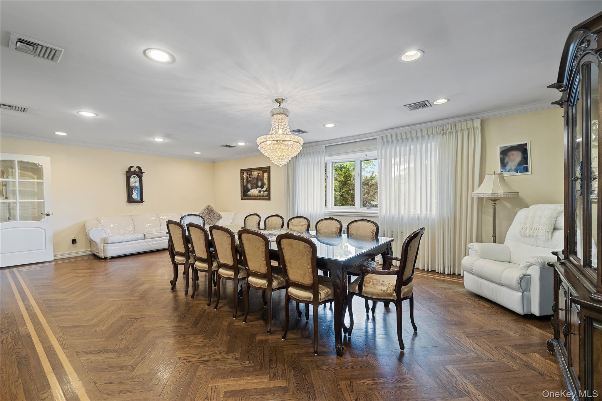 8 Harvest Court, Monsey, NY 10952