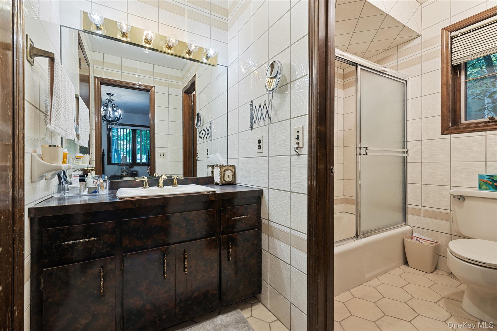 8 Harvest Court, Monsey, NY 10952