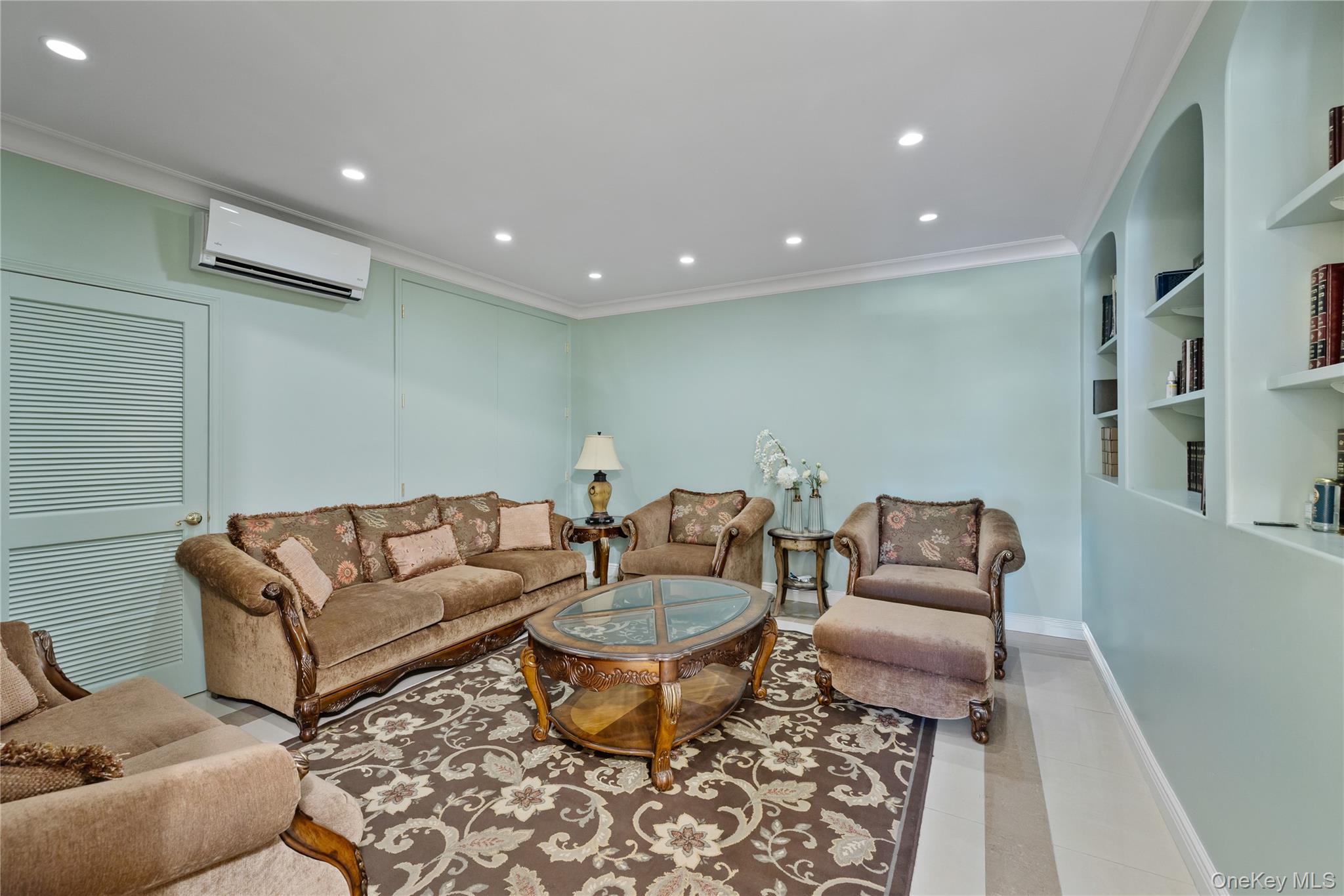 8 Harvest Court, Monsey, NY 10952