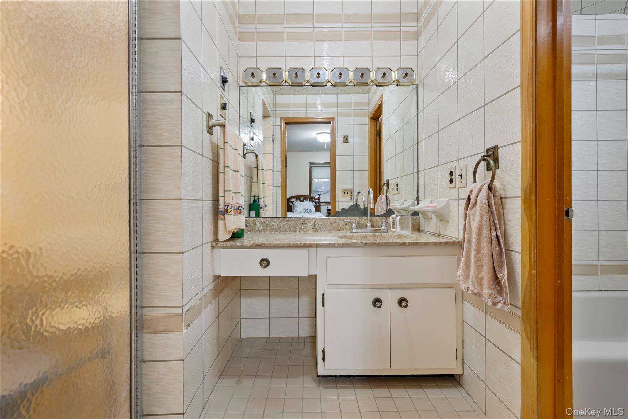 8 Harvest Court, Monsey, NY 10952