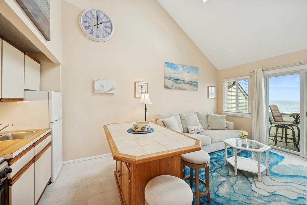 22 Soundview Drive # 207, Montauk, NY 11954