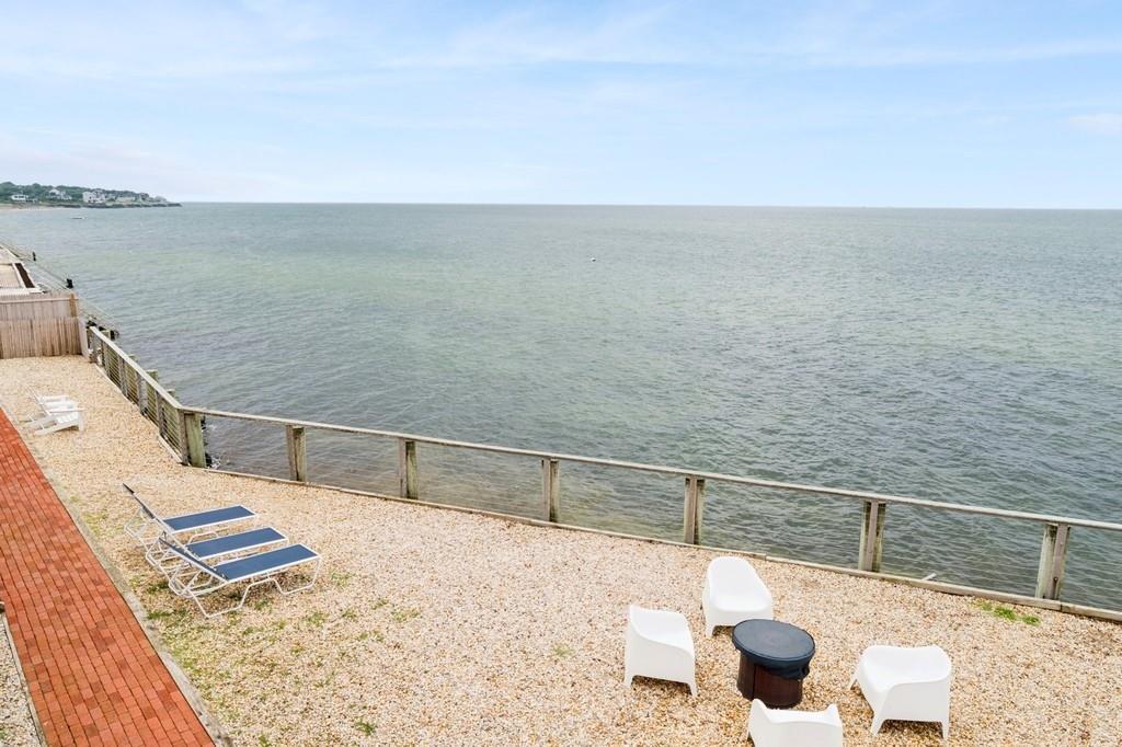 22 Soundview Drive # 207, Montauk, NY 11954