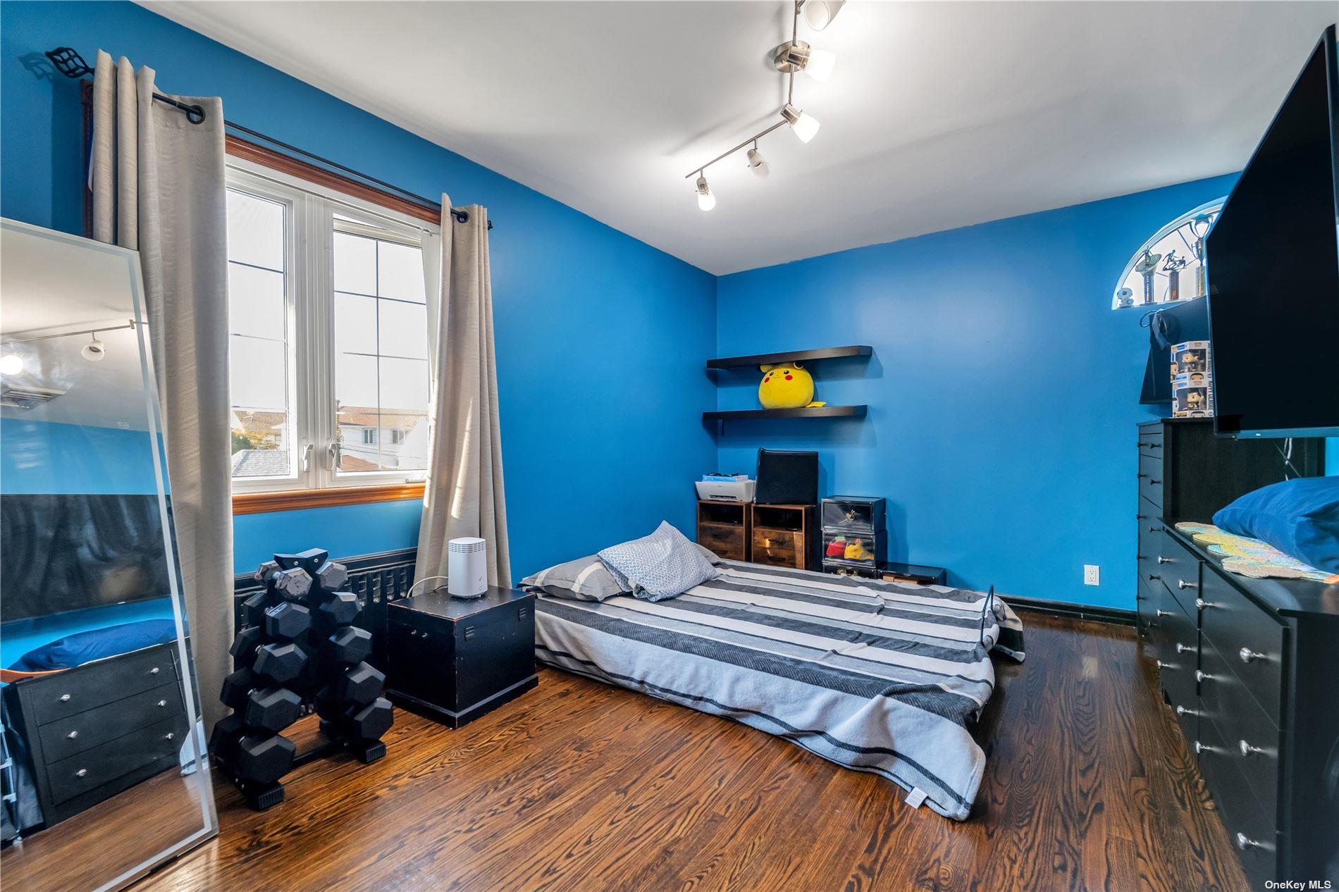 50-43 192nd Street, Fresh Meadows, NY 11365