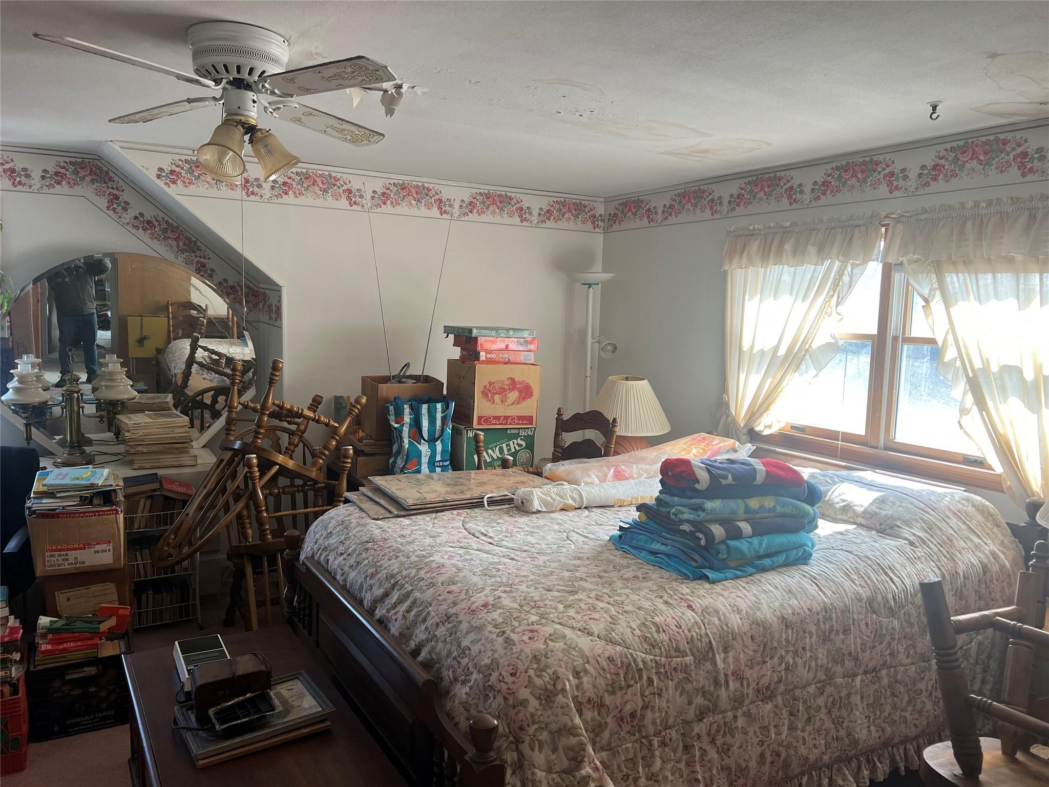 16 Washington Street, Sayville, NY 11782