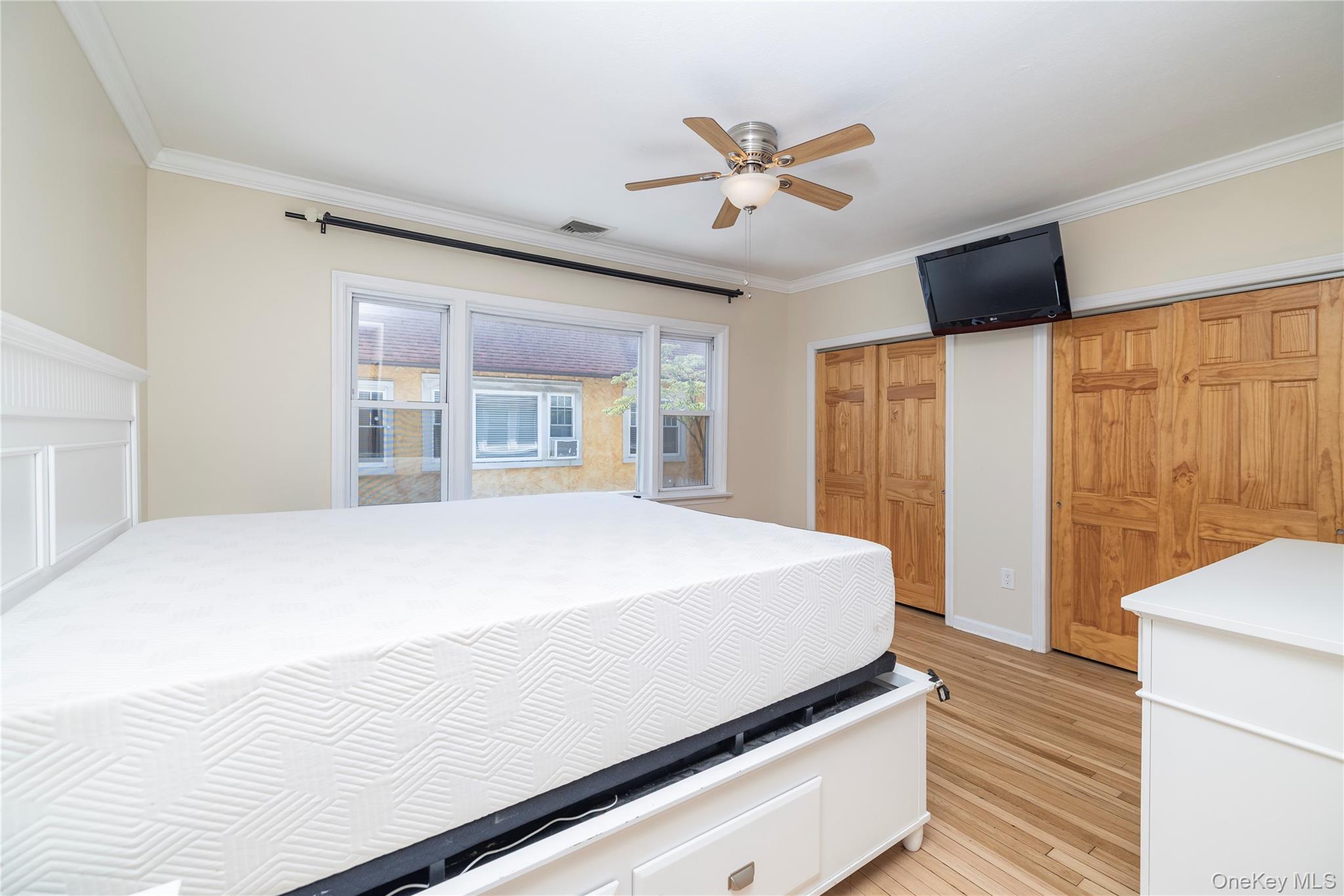 49 Barnes Street, Long Beach, NY 11561