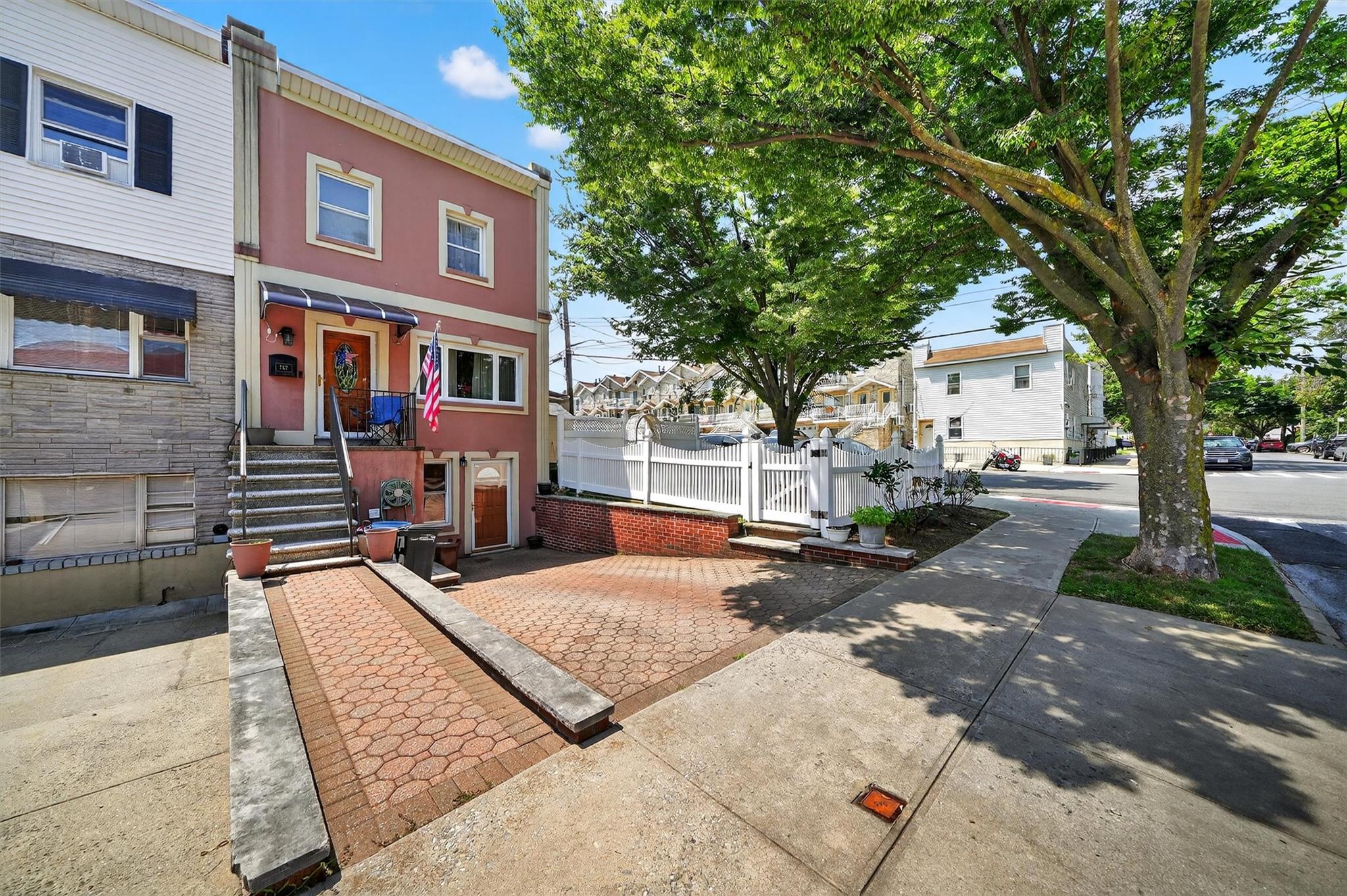 767 Clarence Avenue, Bronx, NY 10465