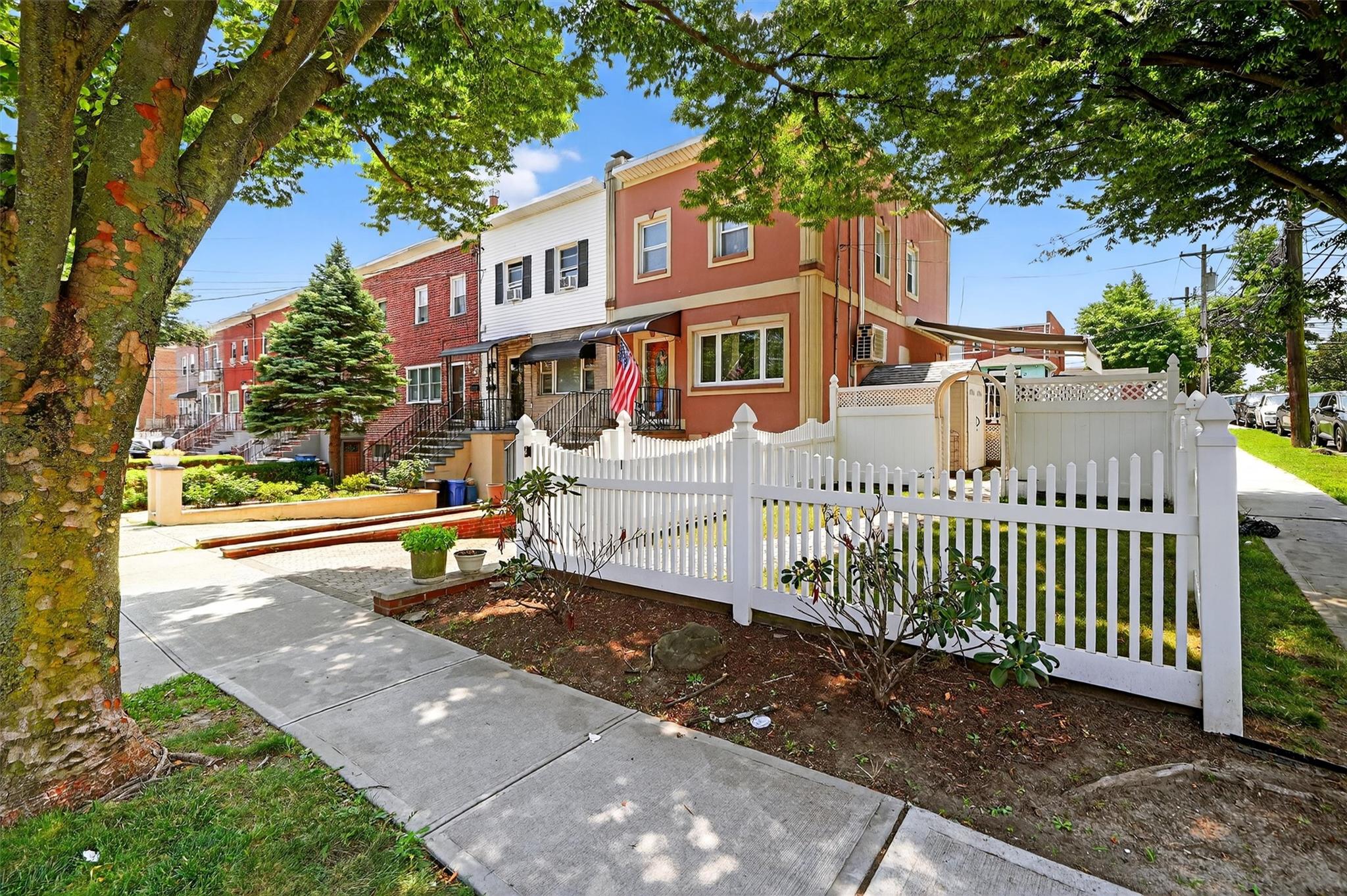 767 Clarence Avenue, Bronx, NY 10465