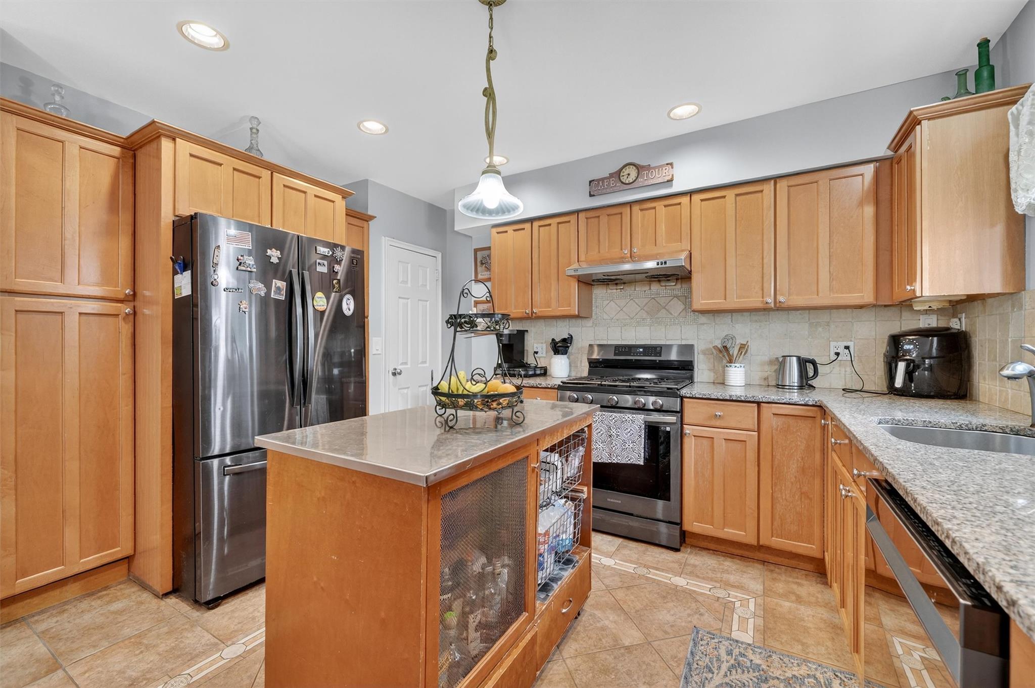 767 Clarence Avenue, Bronx, NY 10465