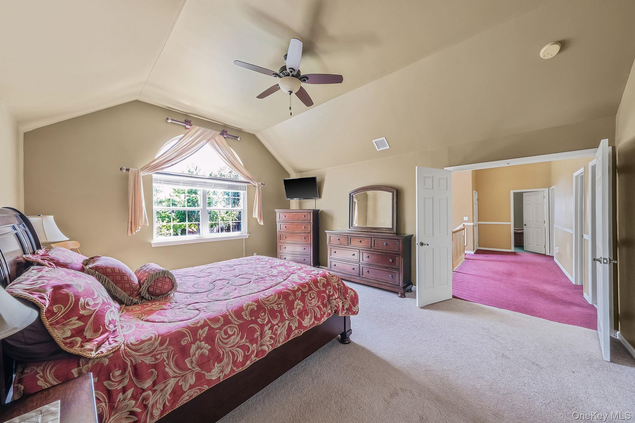 4 Premier Court, Nesconset, NY 11779