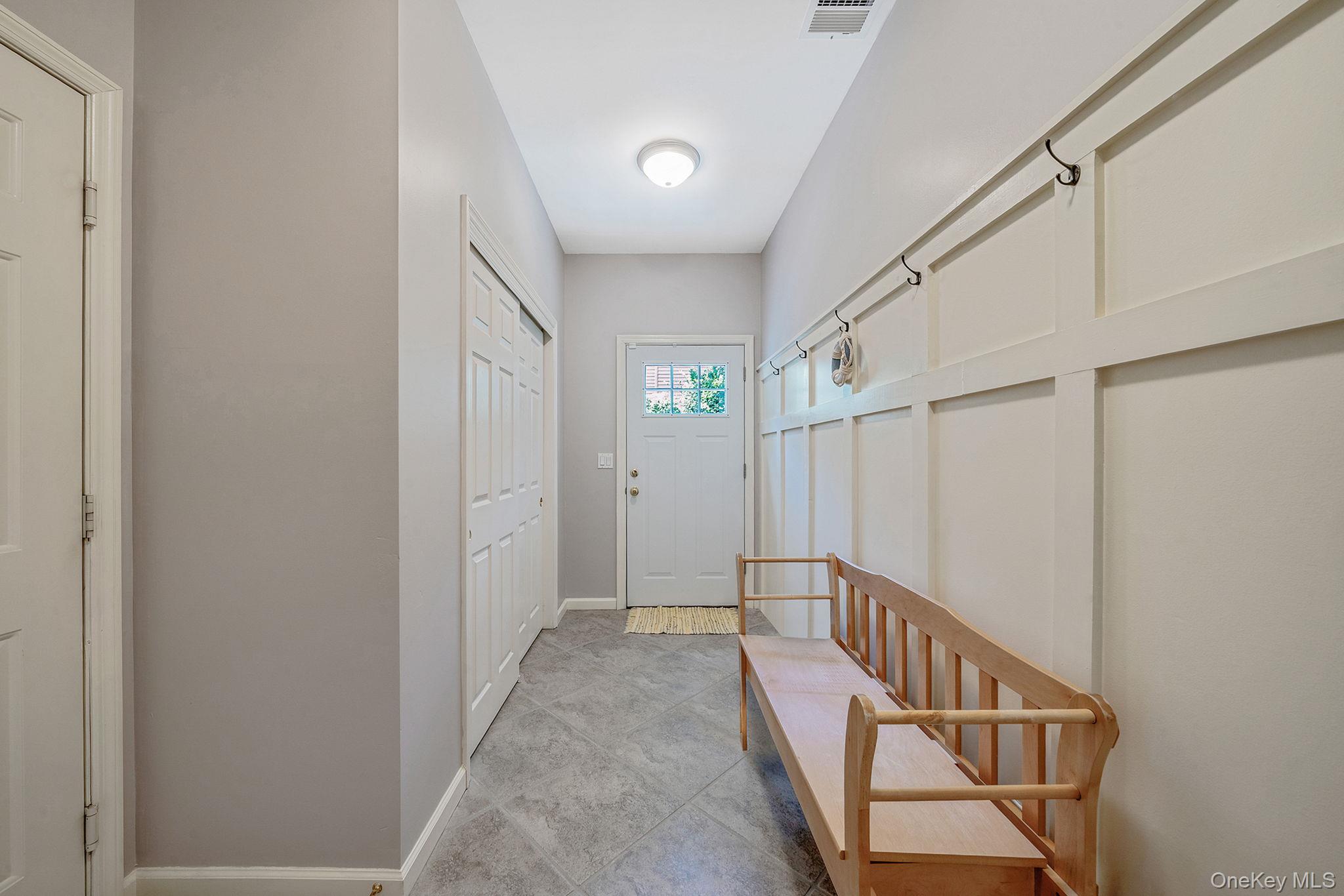 4 Premier Court, Nesconset, NY 11779