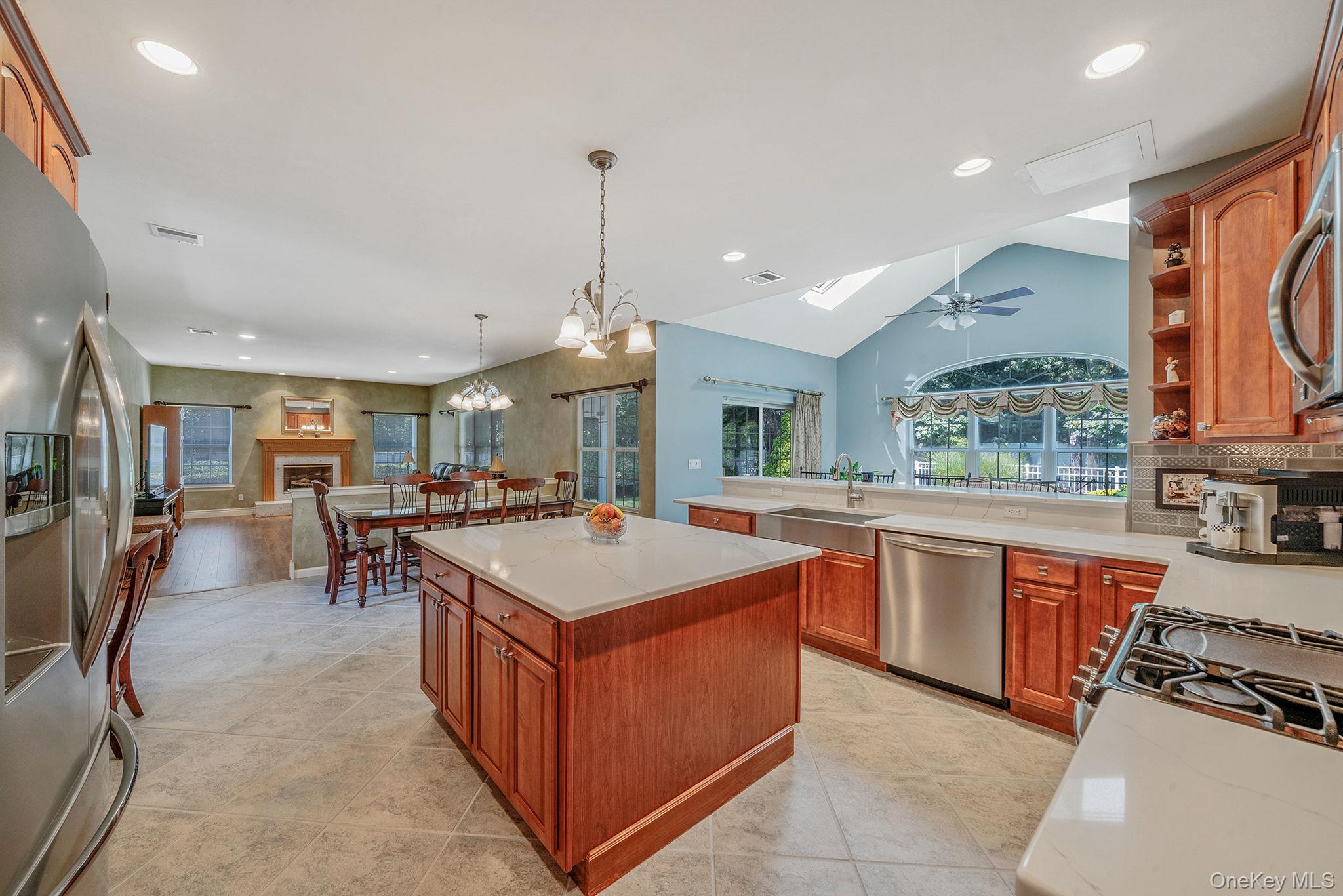 4 Premier Court, Nesconset, NY 11779