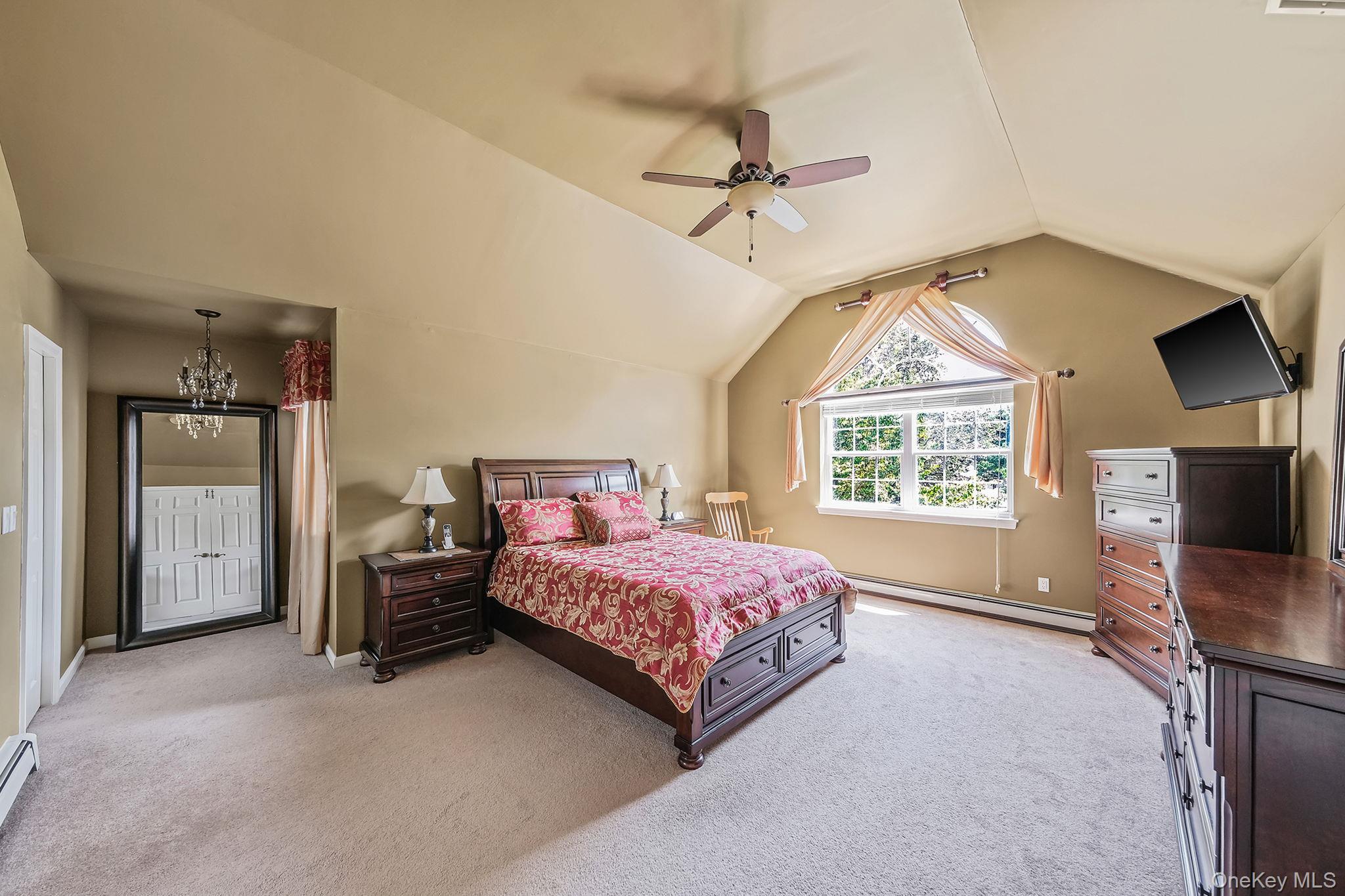 4 Premier Court, Nesconset, NY 11779