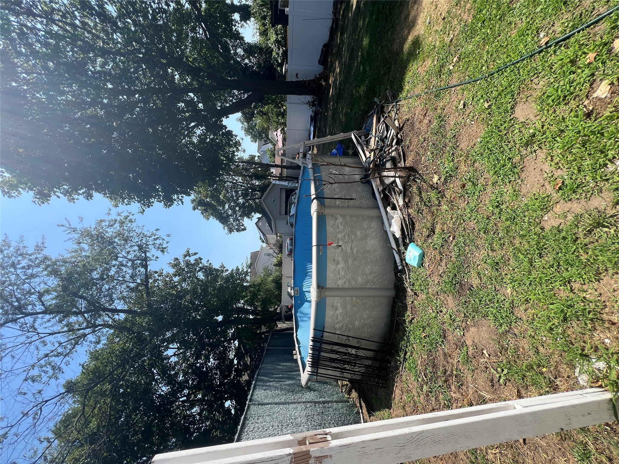 18822 119th Avenue, Saint Albans, NY 11412