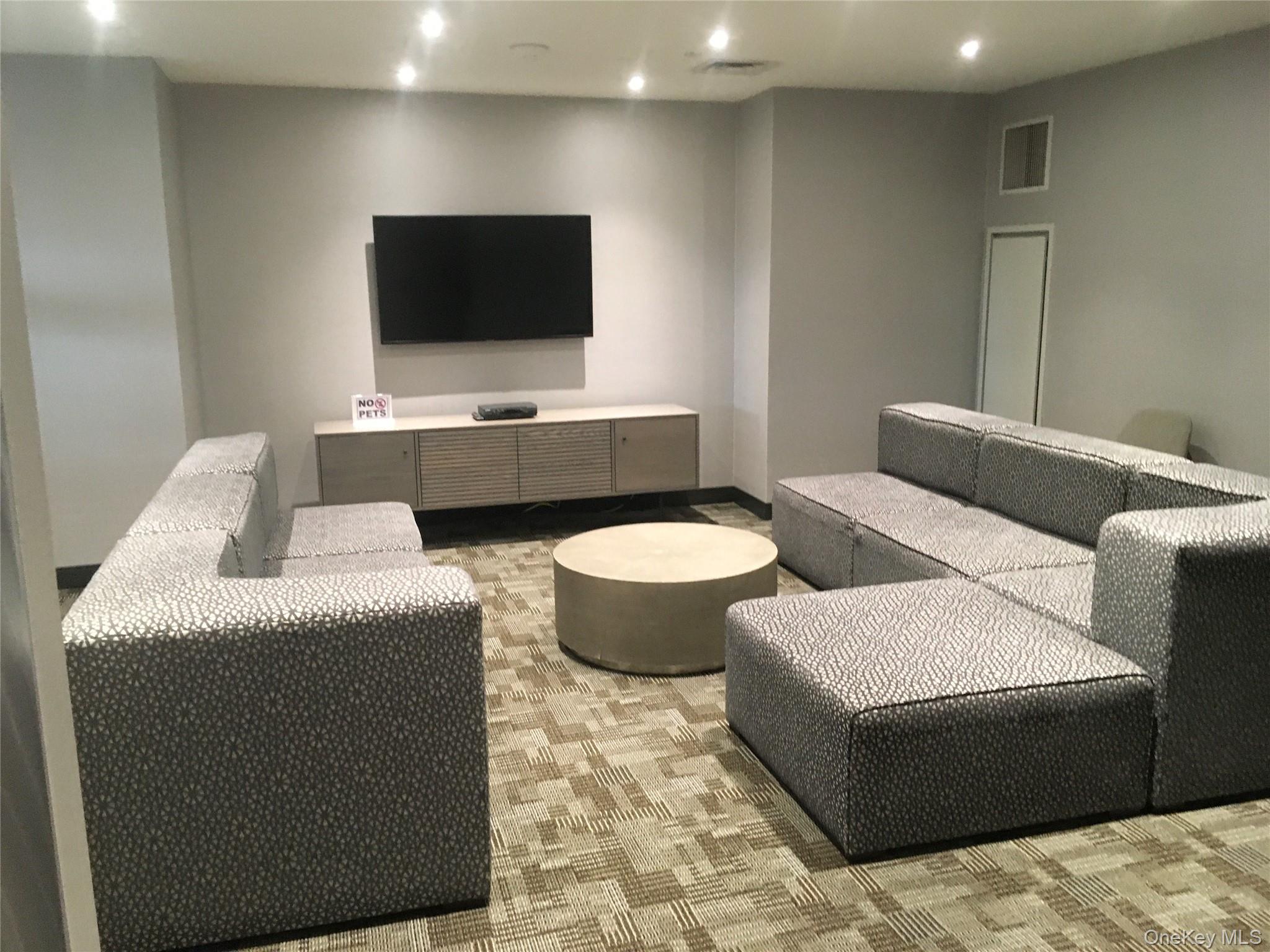 100 Jay Street # 28B, Brooklyn, NY 11201