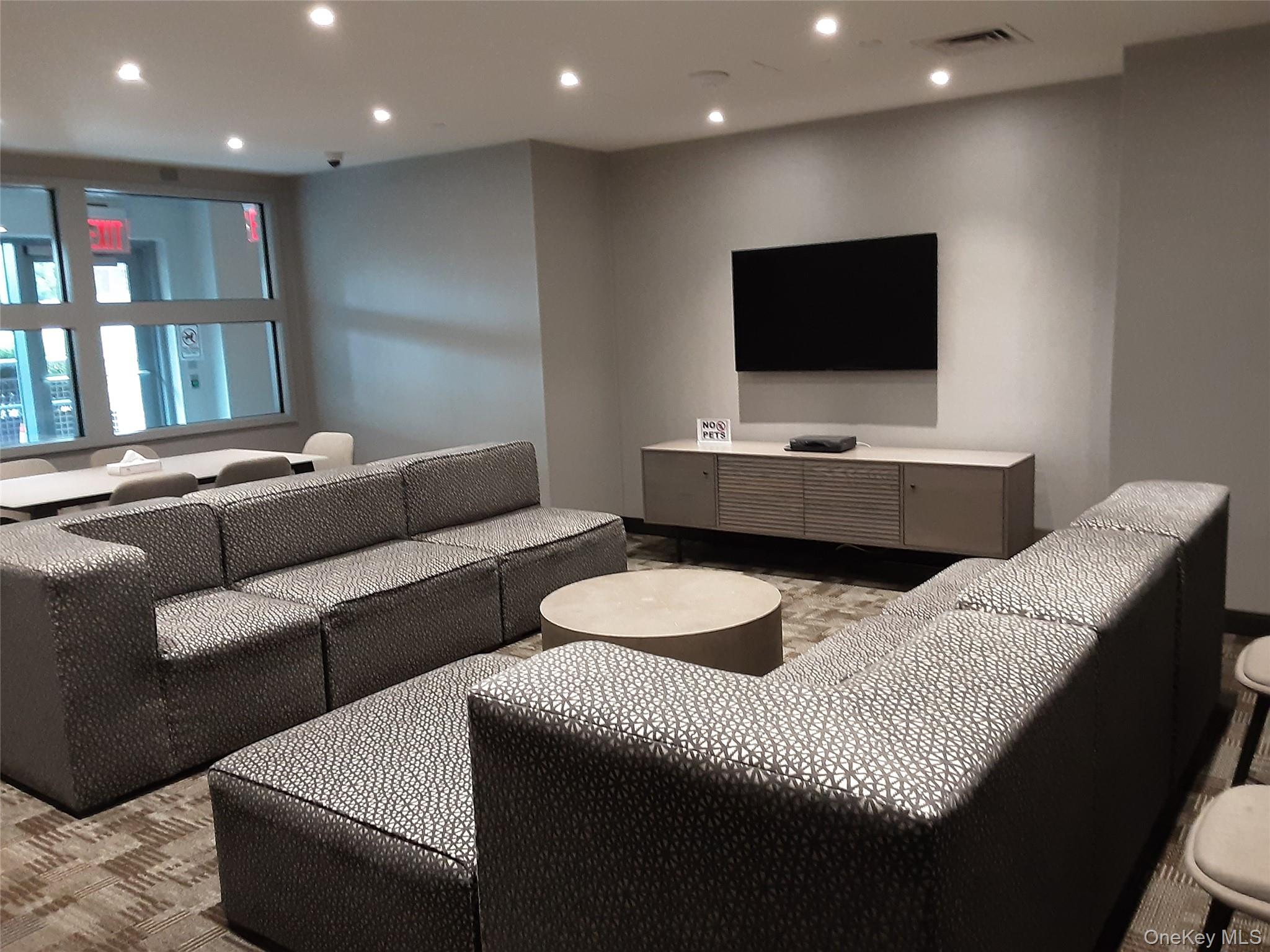 100 Jay Street # 28B, Brooklyn, NY 11201