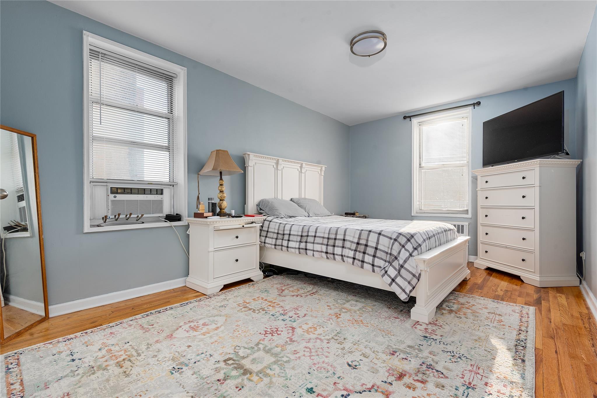 6730 Clyde Street # 5T, Forest Hills, NY 11375