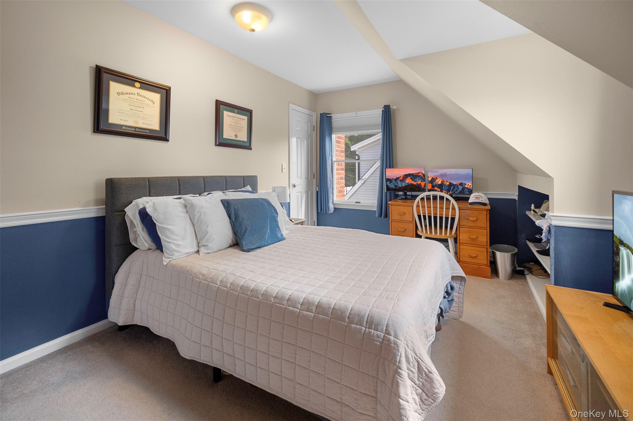 144 Radcliff Drive, East Norwich, NY 11732