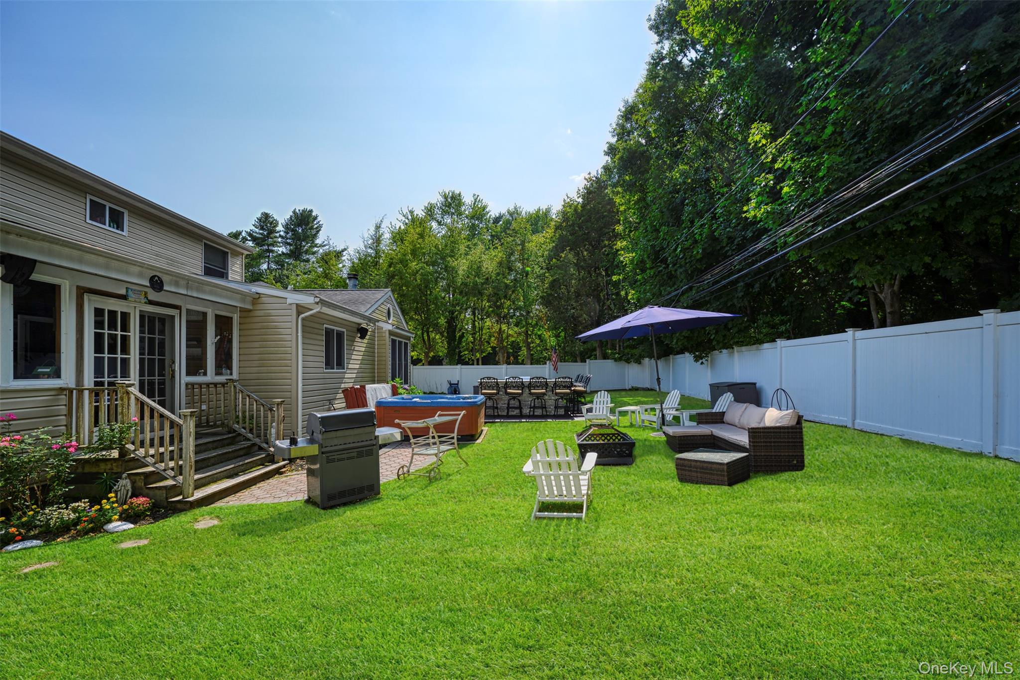 144 Radcliff Drive, East Norwich, NY 11732