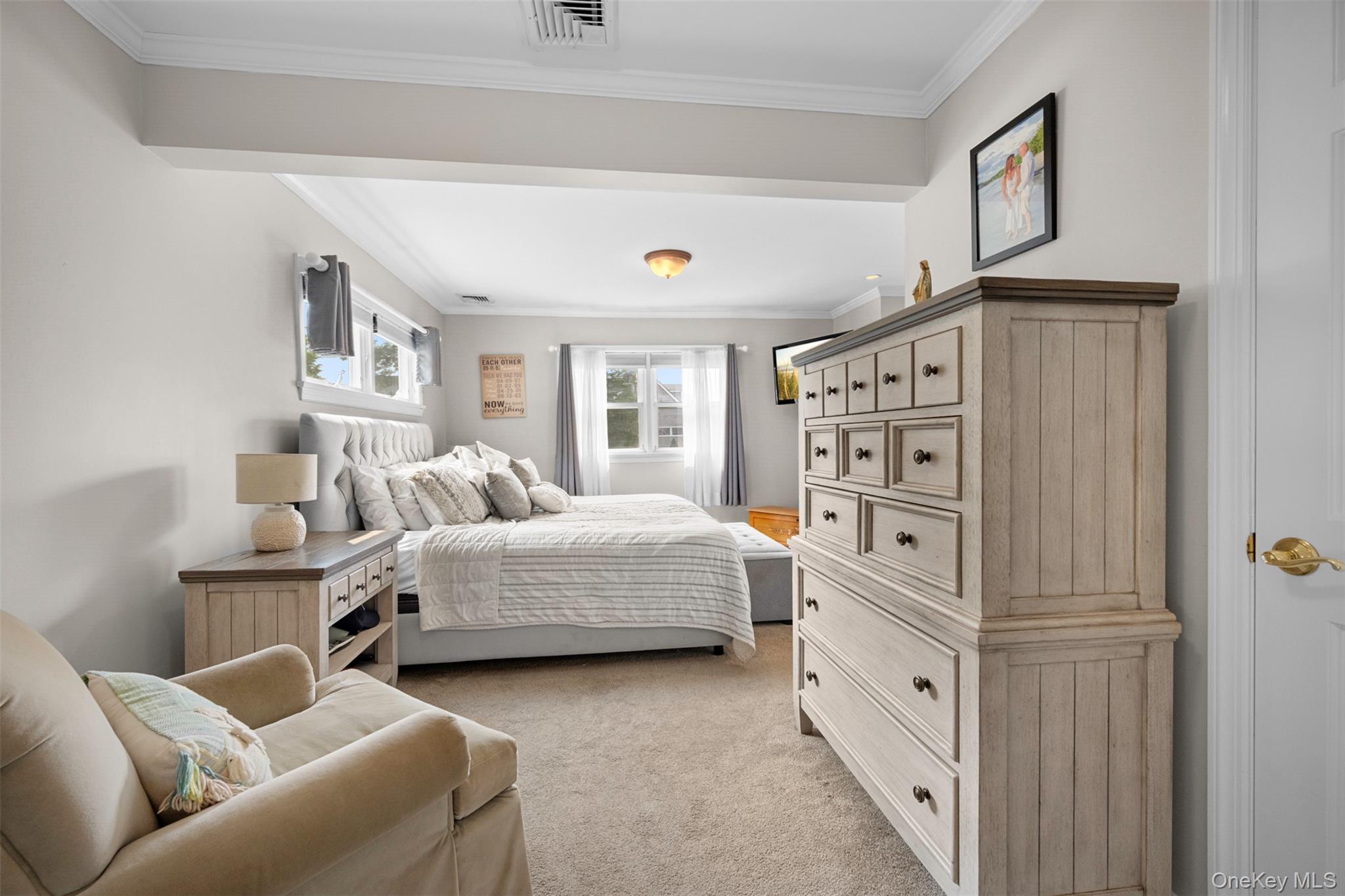 144 Radcliff Drive, East Norwich, NY 11732