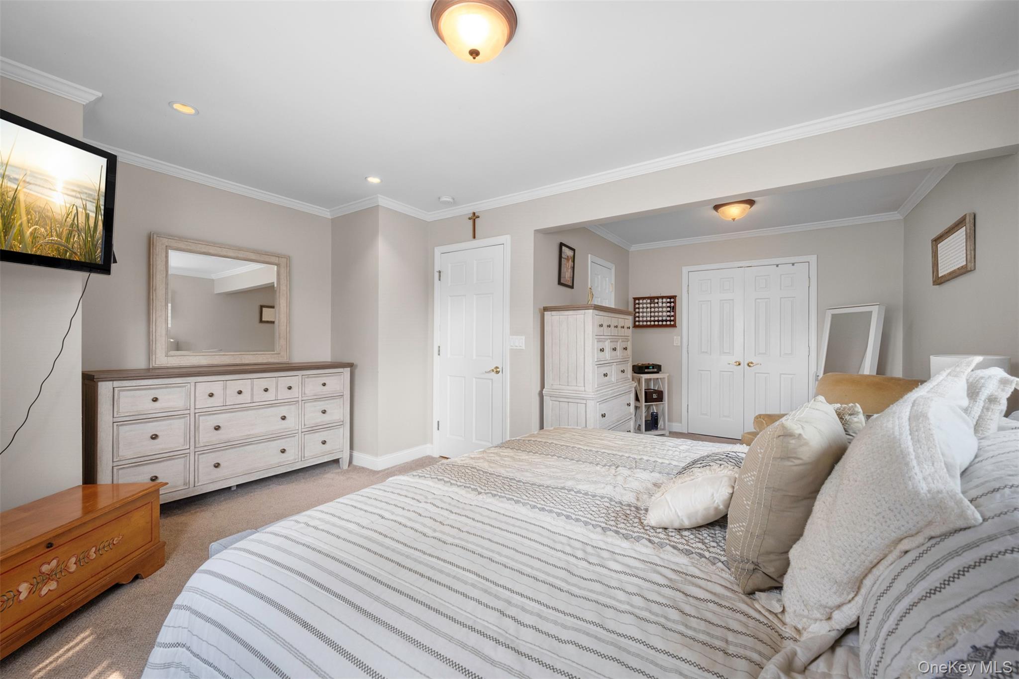 144 Radcliff Drive, East Norwich, NY 11732