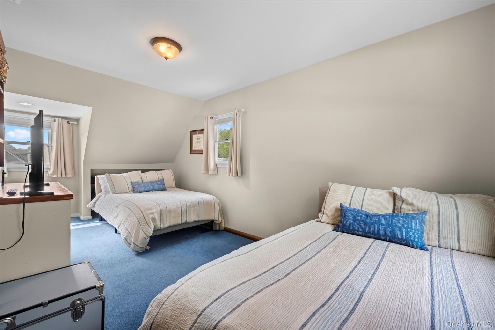 144 Radcliff Drive, East Norwich, NY 11732