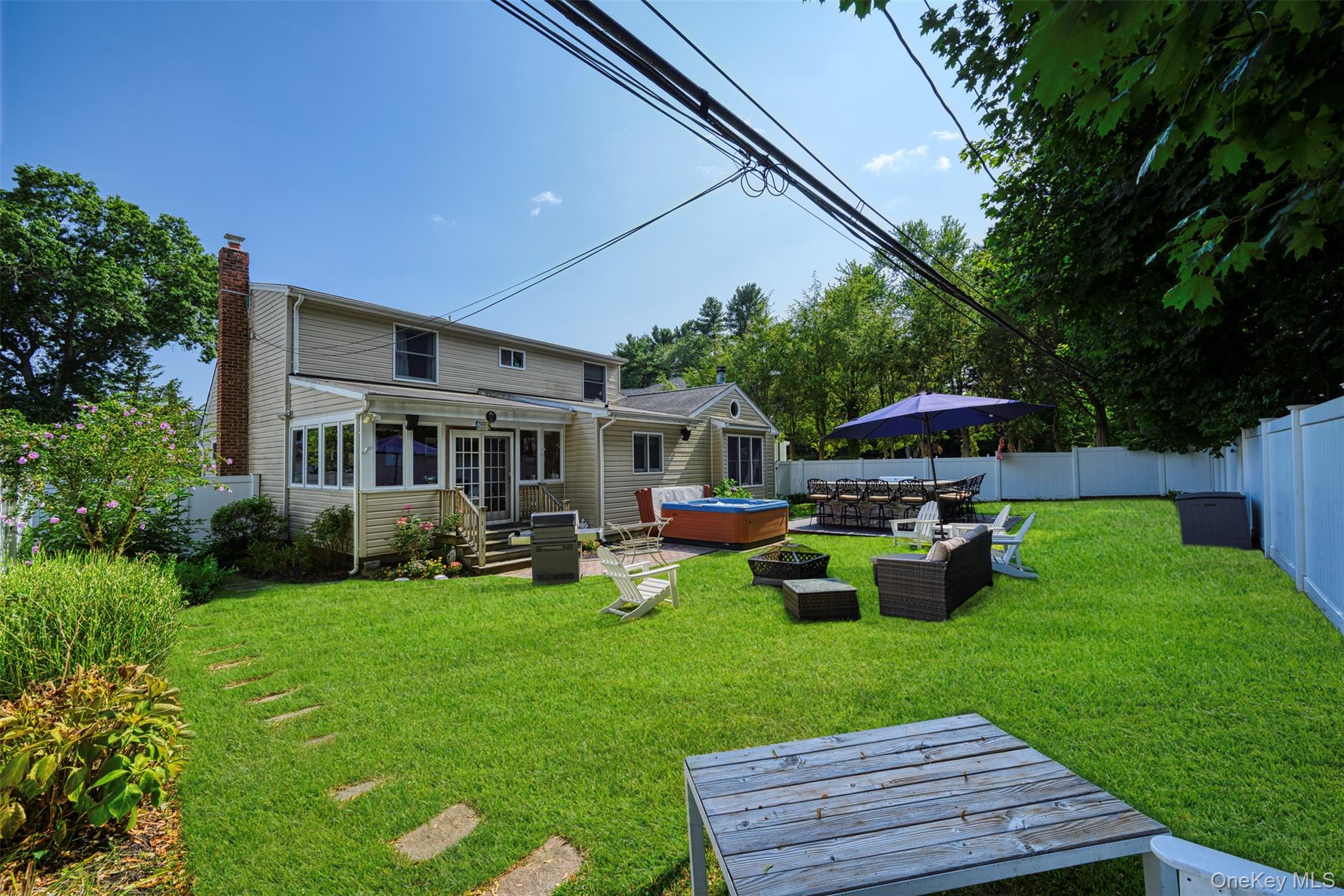 144 Radcliff Drive, East Norwich, NY 11732