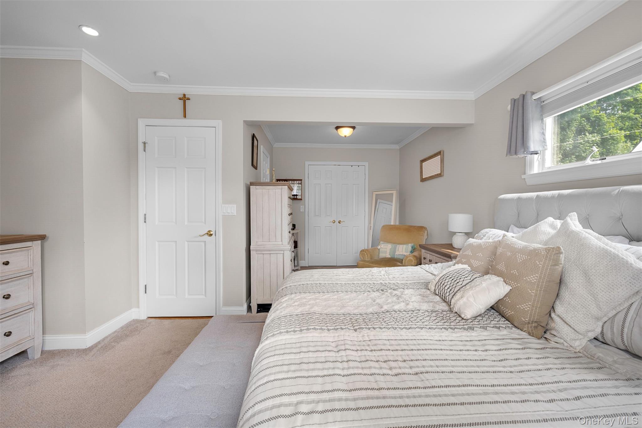 144 Radcliff Drive, East Norwich, NY 11732