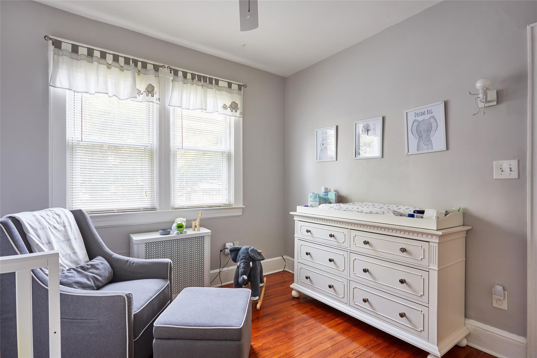 59 Depan Avenue, Floral Park, NY 11001