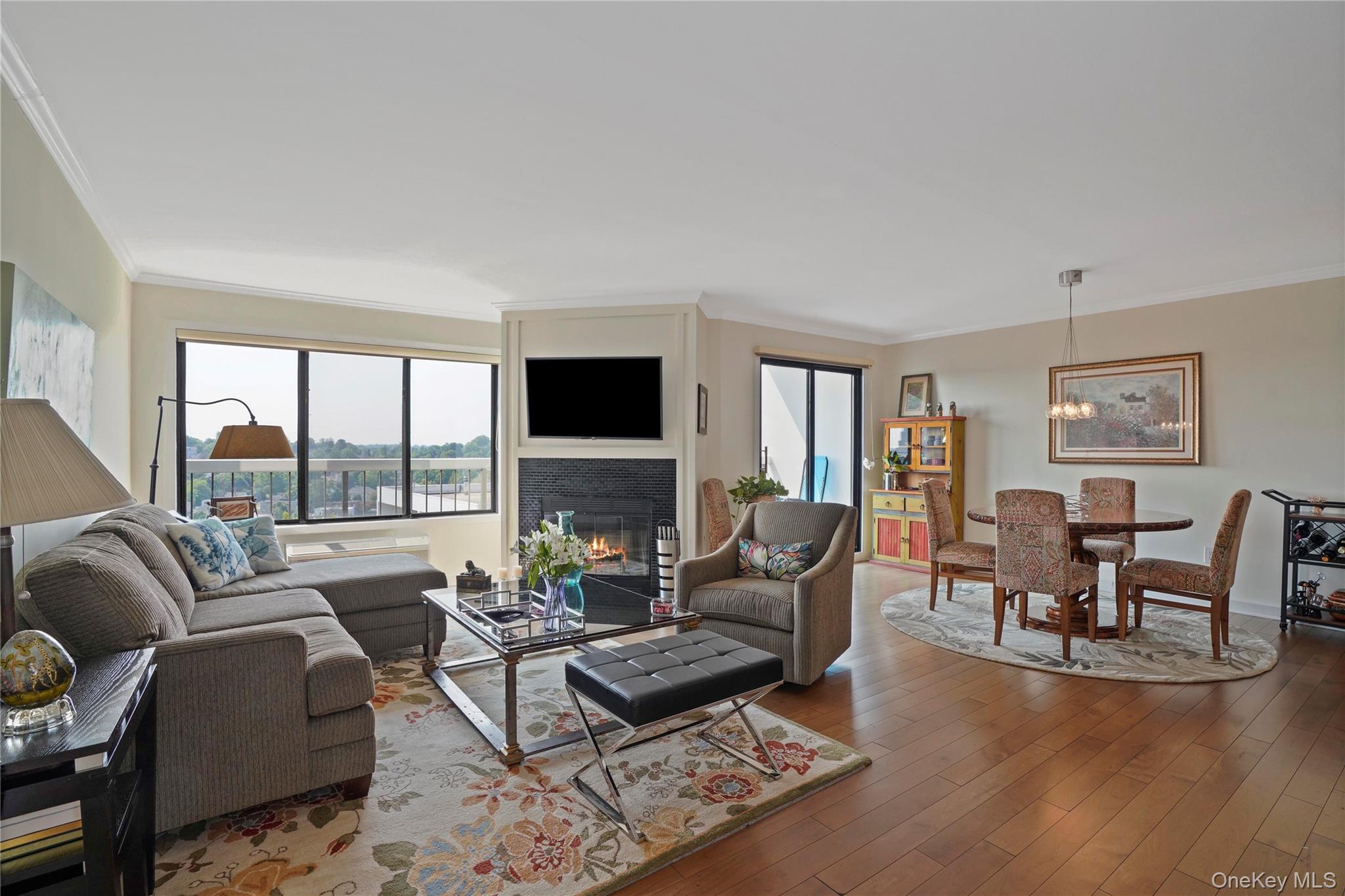 500 Highpoint Drive # PH 6, Hartsdale, NY 10530