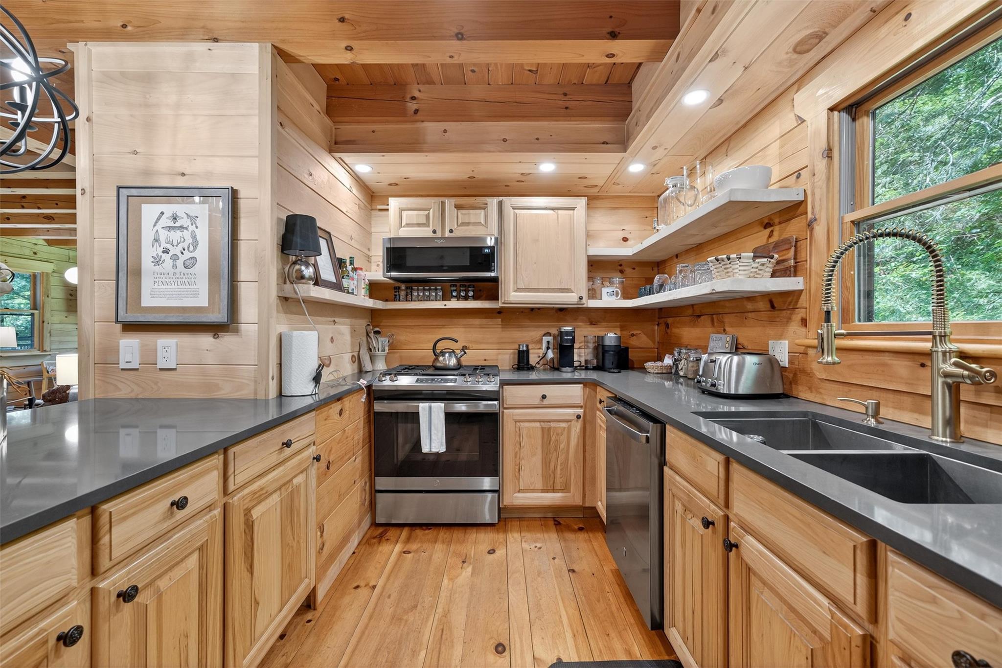 353 John Davis Road, Call Listing Agent, PA 18443