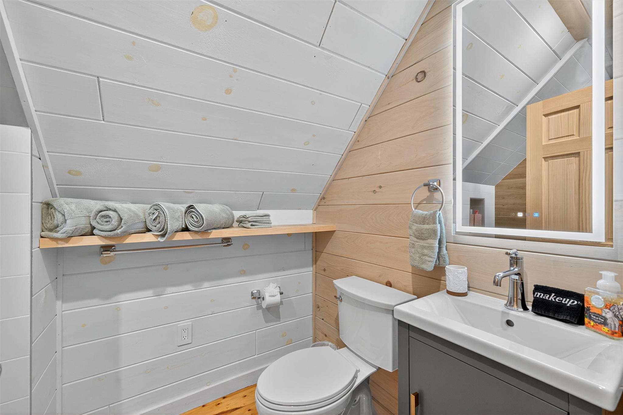 353 John Davis Road, Call Listing Agent, PA 18443