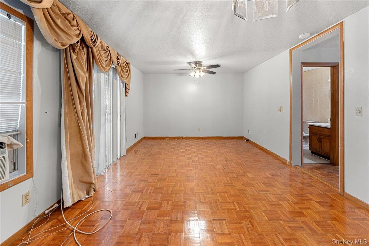 2037 Cicero Avenue, Bronx, NY 10473