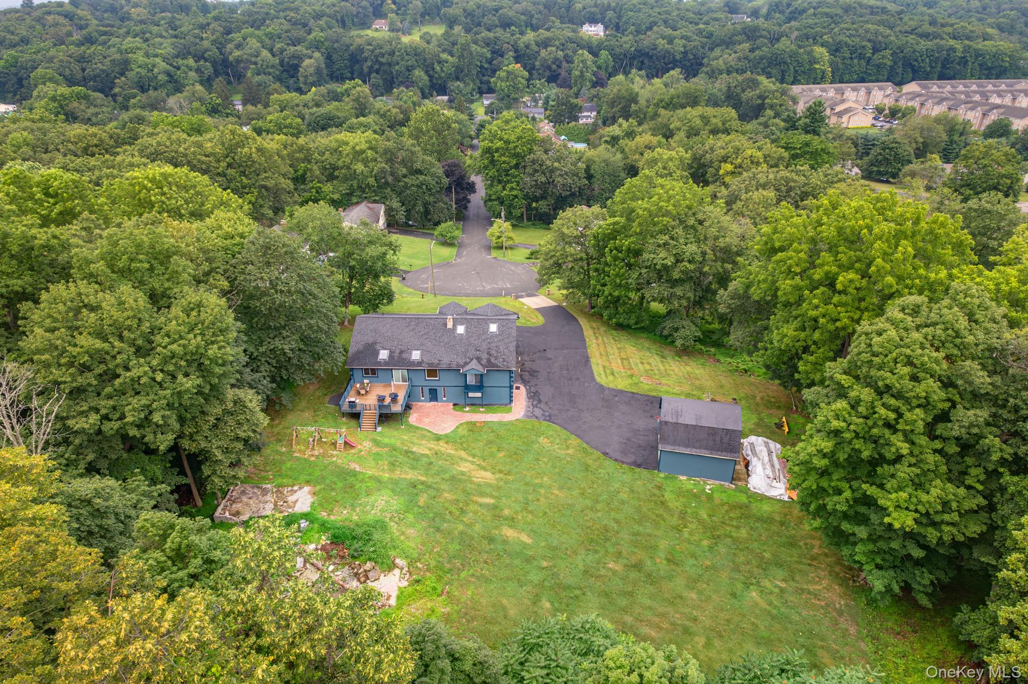 30 N Lynn Street, Warwick, NY 10990